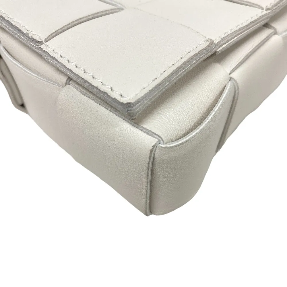 BOTTEGAVENETA Shoulder Bag leather white cassette Women Used