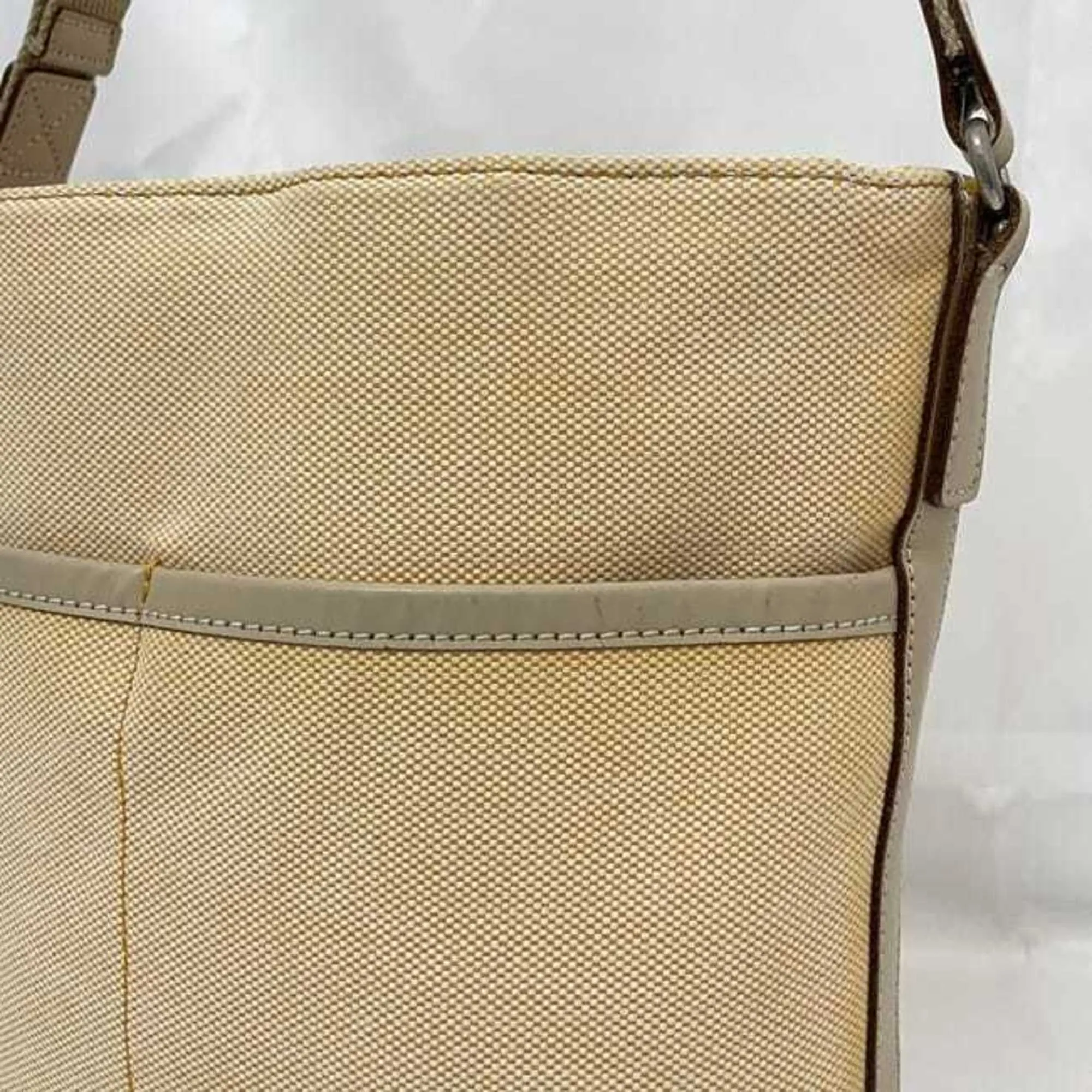 Burberry  Canvas Shoulder Bag (Pre-Owned)