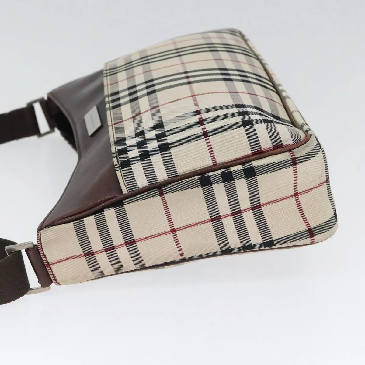 Burberry Nova Check  Synthetic Shoulder Bag (Pre-Owned)