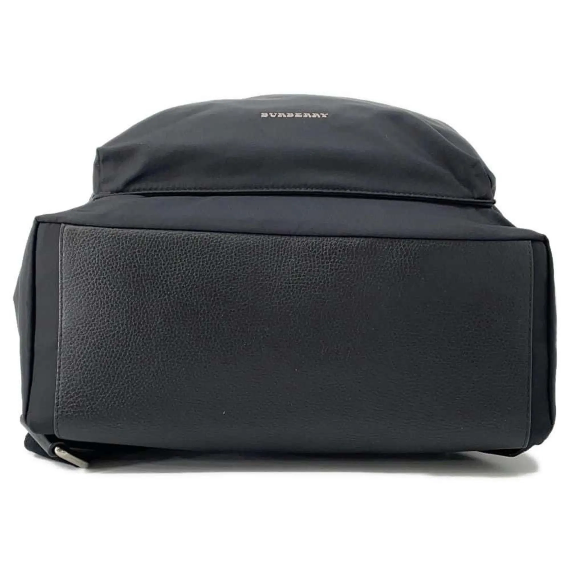 Burberry Nylon Shoulder Bag (Pre-Owned)