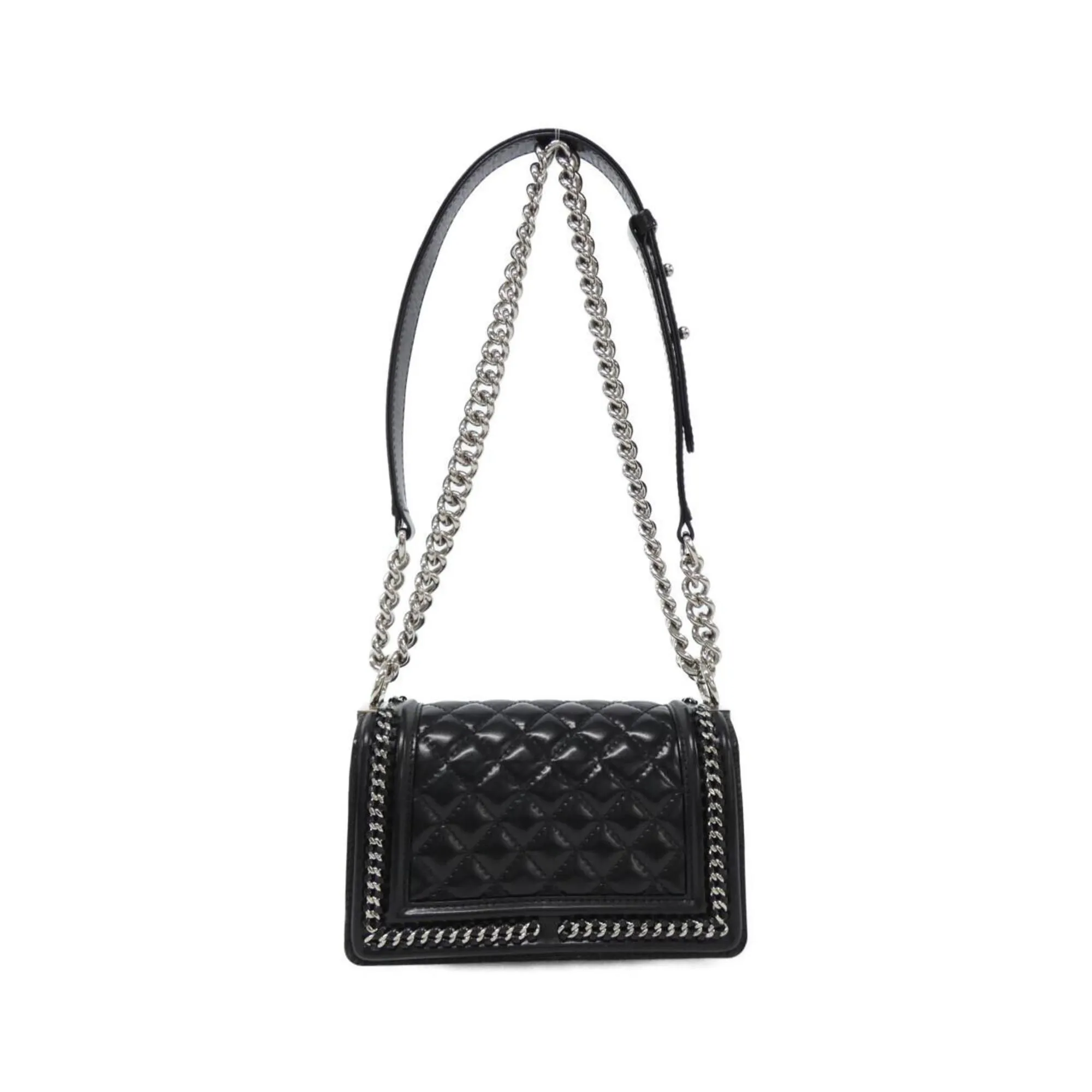 Chanel Boy Chanel Leather Shoulder Bag (Pre-Owned)