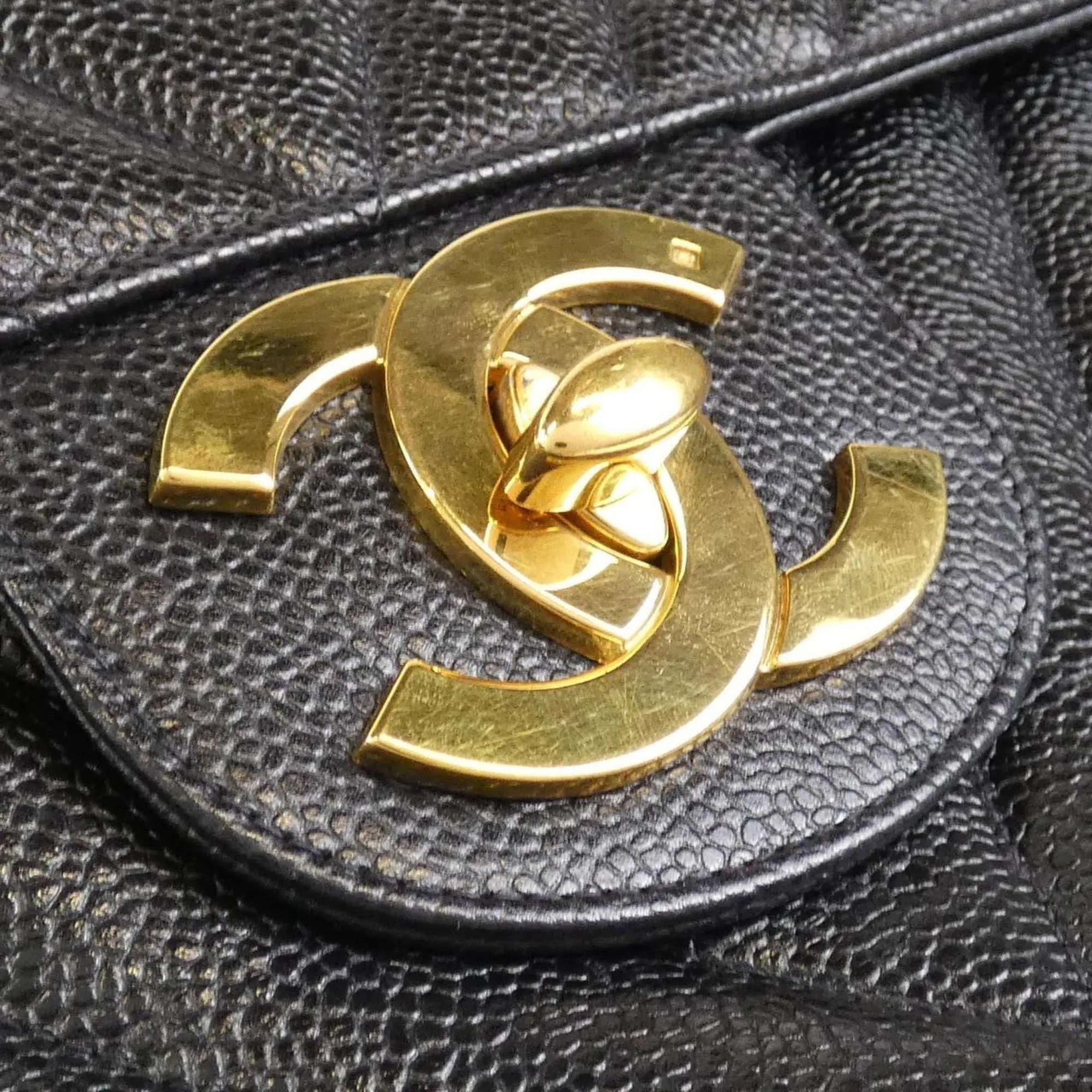 Chanel Grained Calfskin Shoulder Bag (Pre-Owned)