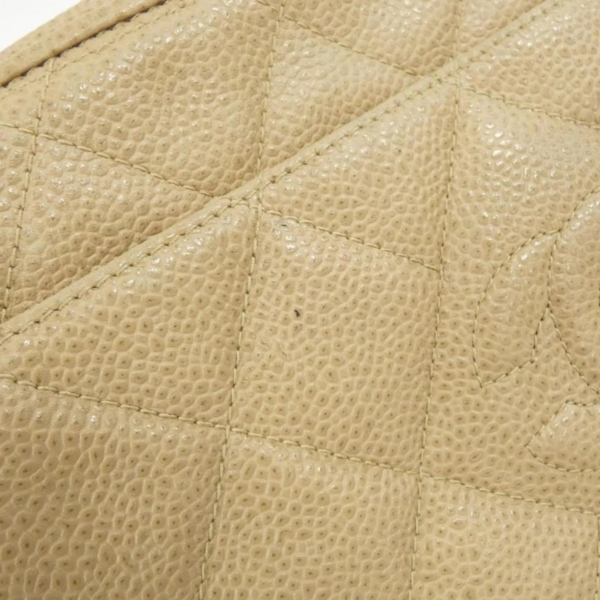 Chanel Grained Calfskin Shoulder Bag (Pre-Owned)