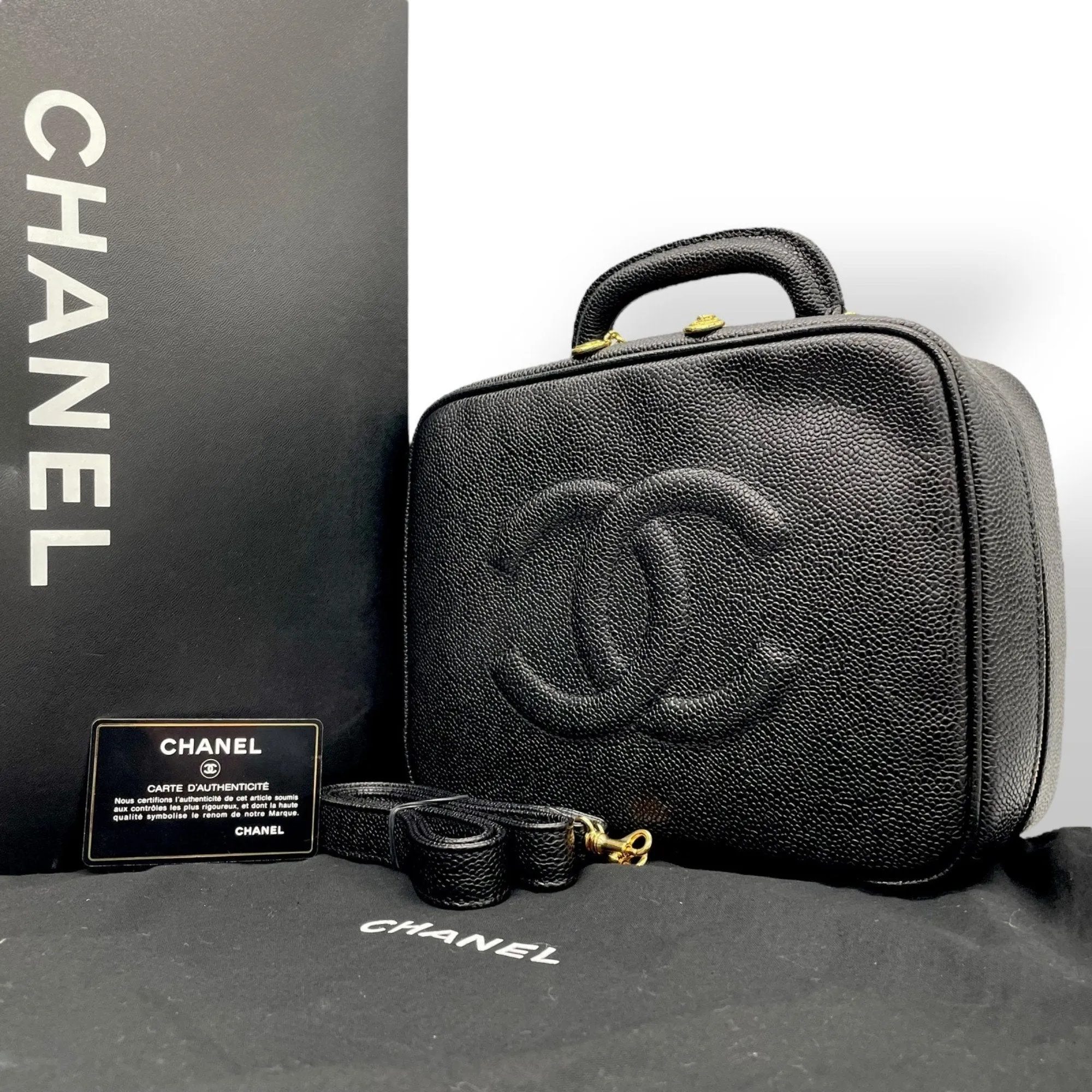 Chanel Leather Handbag Pochette Shoulder Bag Vanity Bag (Pre-Owned)