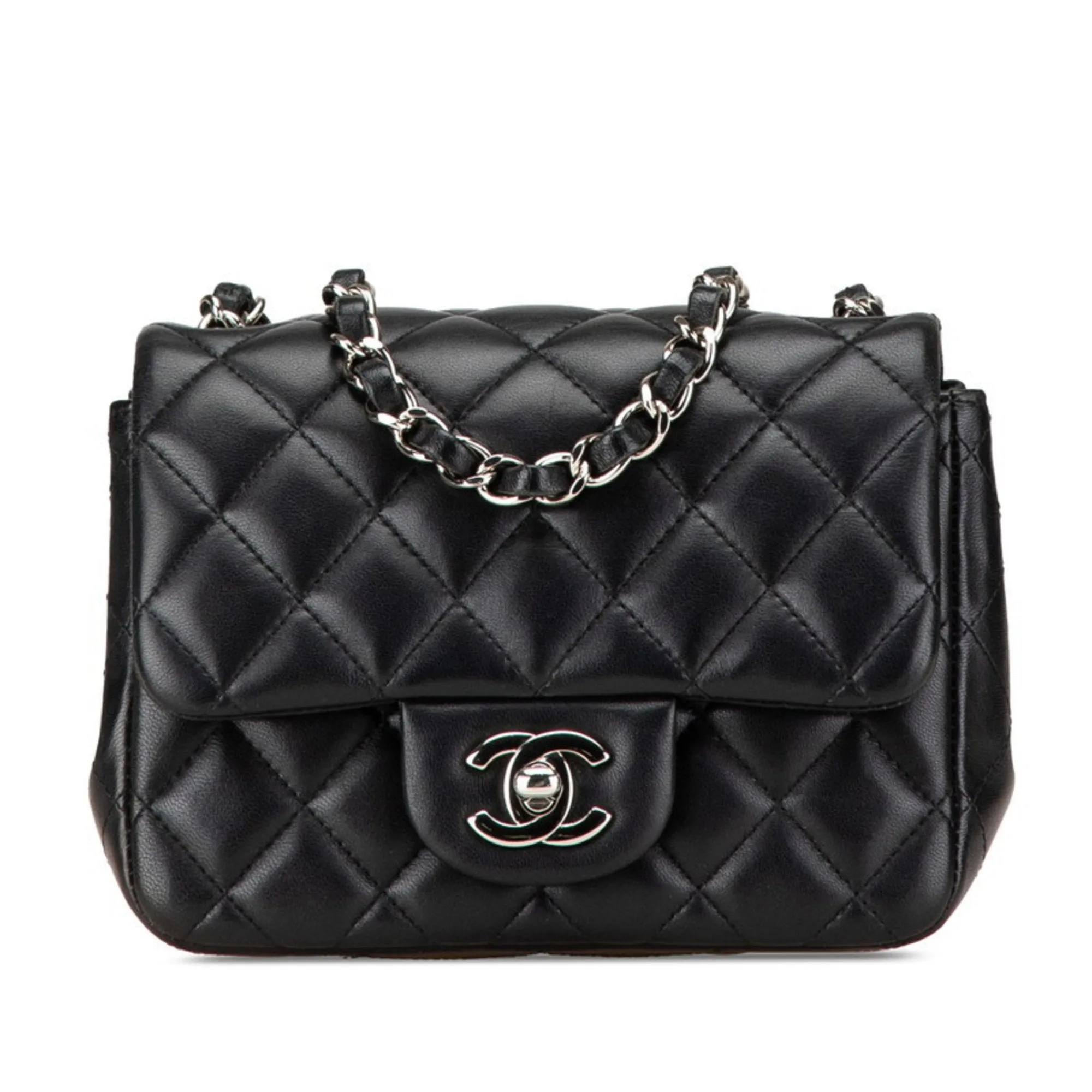 Chanel Leather Shoulder Bag (Pre-Owned)