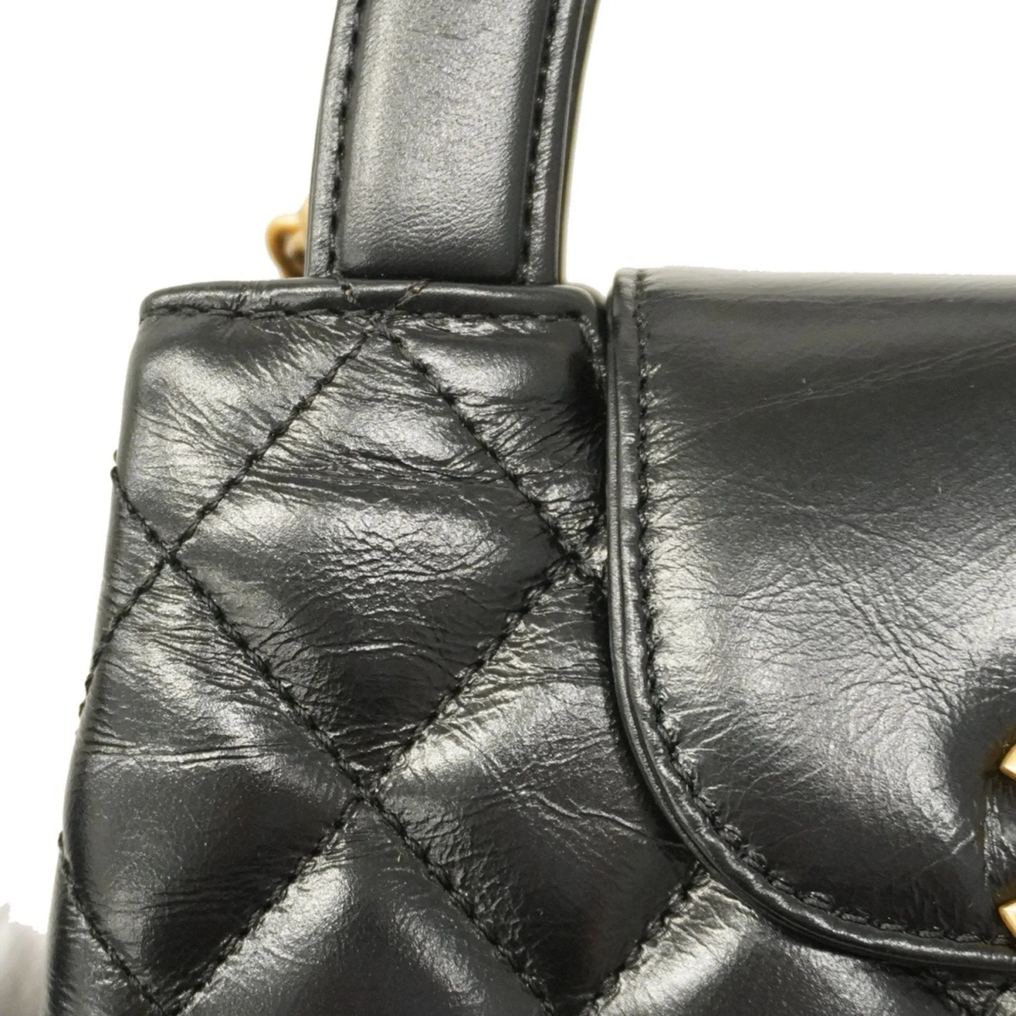 Chanel Leather Shoulder Bag (Pre-Owned)