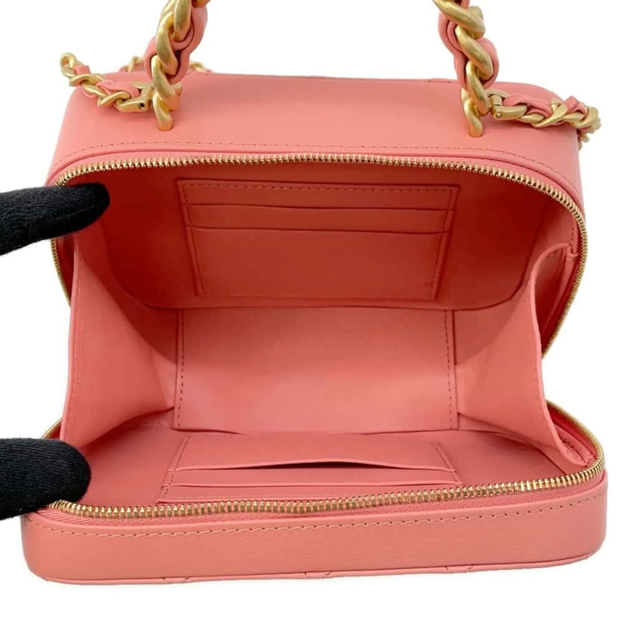 Chanel Leather Shoulder Bag Vanity Bag (Pre-Owned)