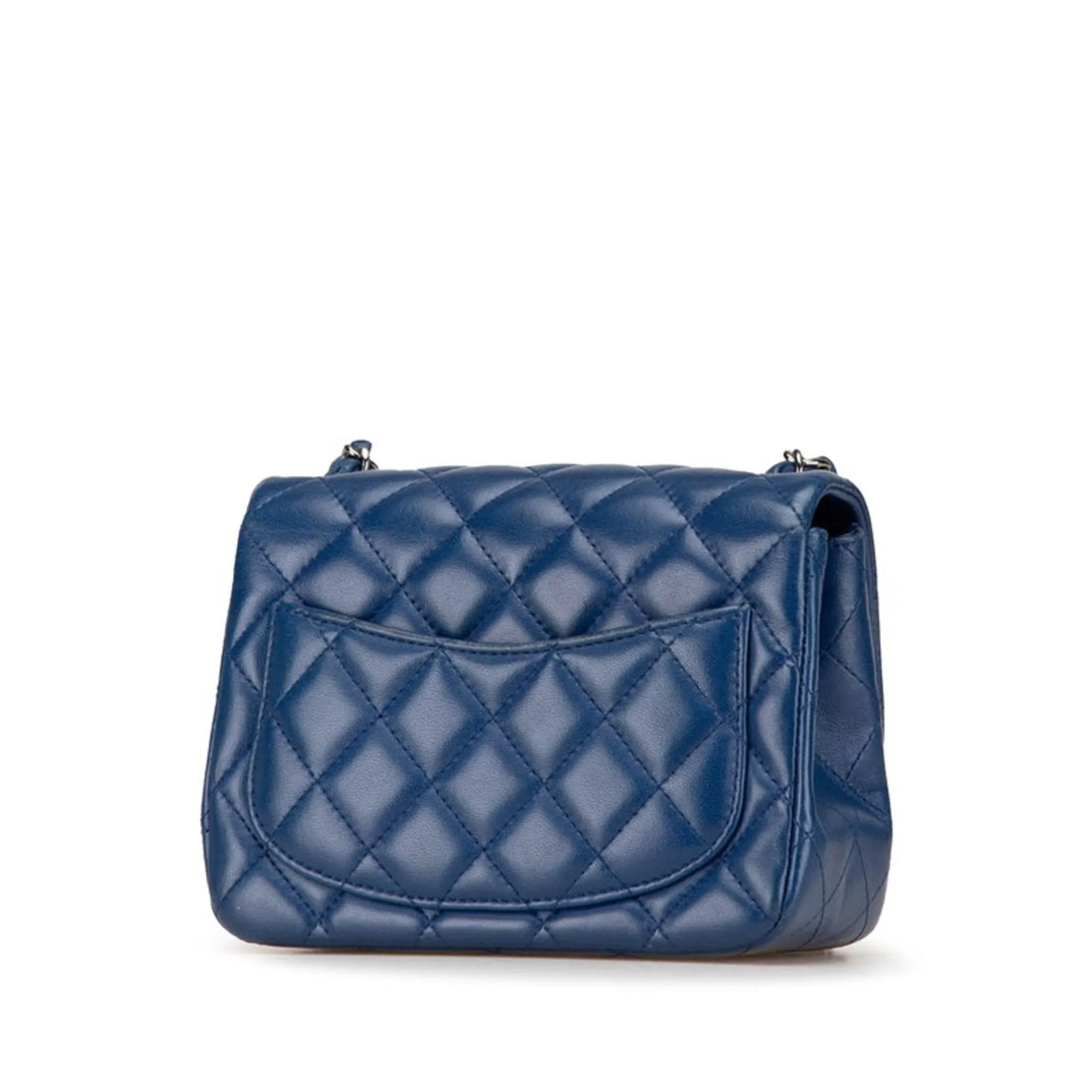 Chanel Matelasse Leather Shoulder Bag (Pre-Owned)
