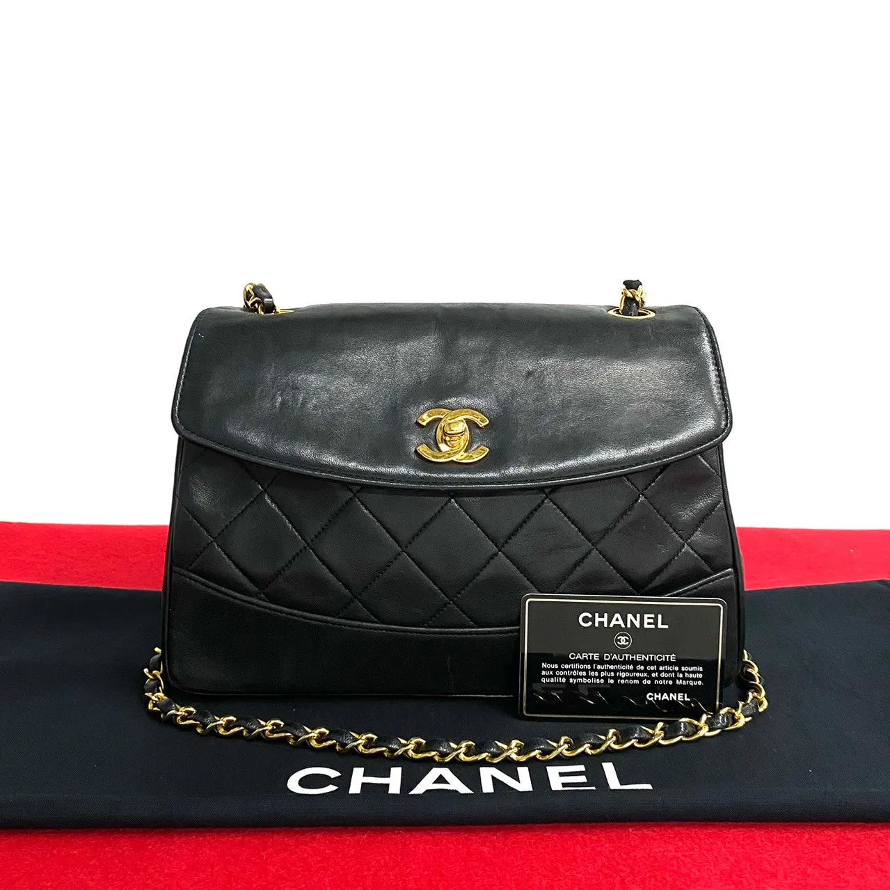 CHANEL Shoulder Bag lambskin black Matrasse