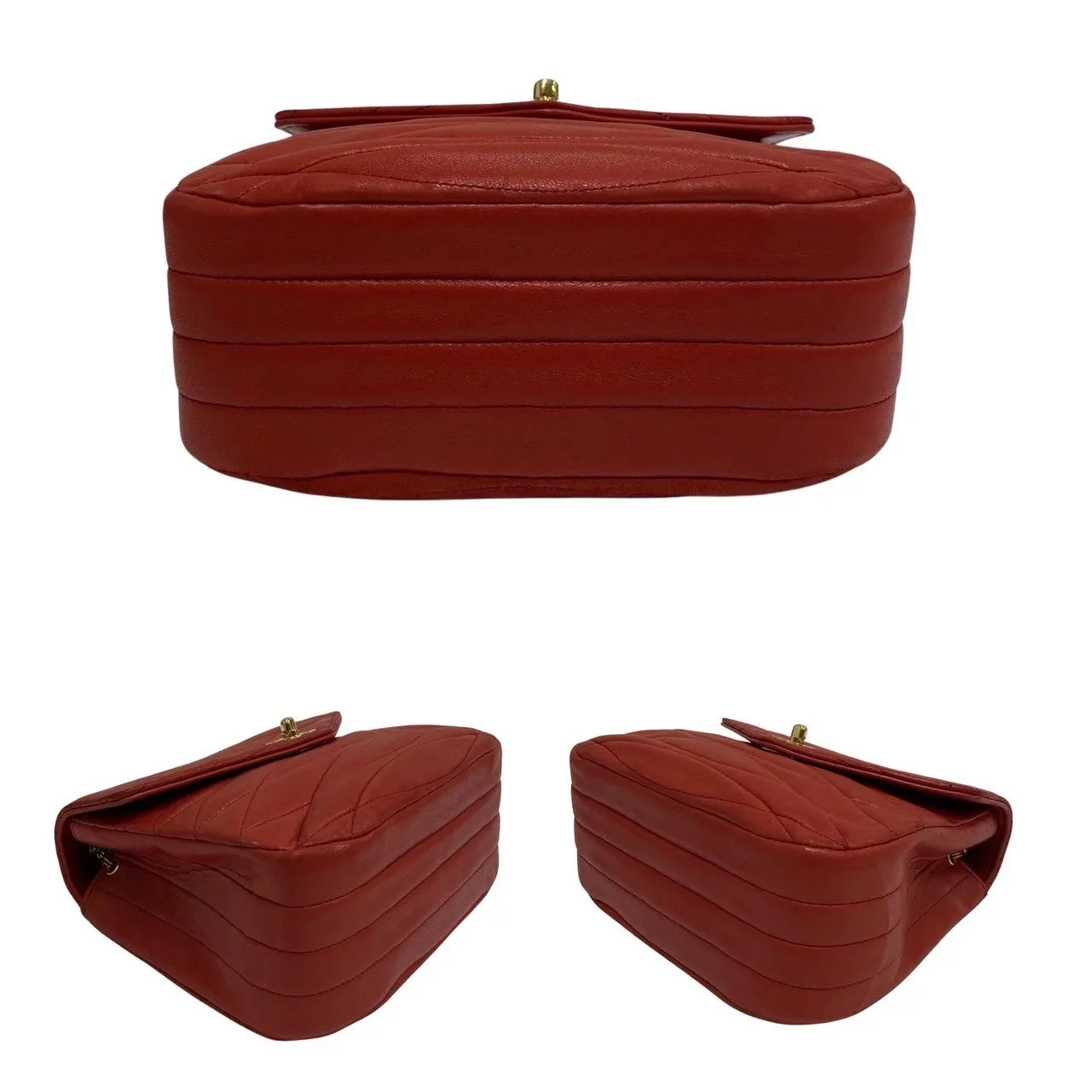 CHANEL Shoulder Bag lambskin Red
