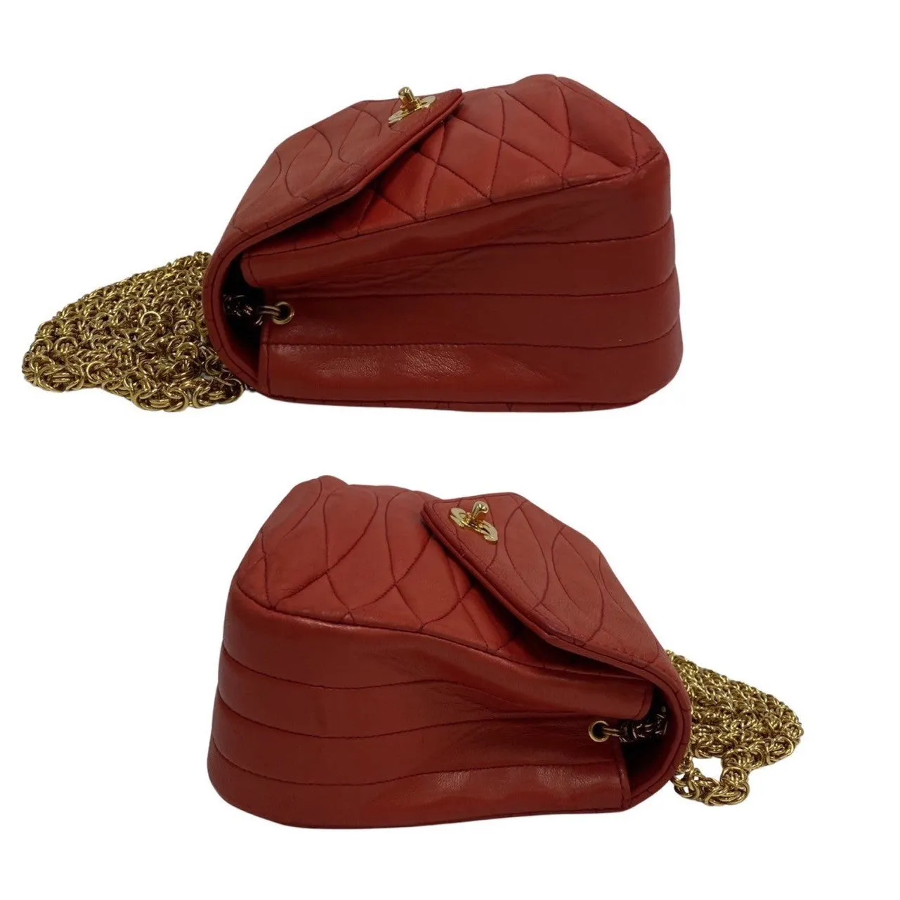 CHANEL Shoulder Bag lambskin Red