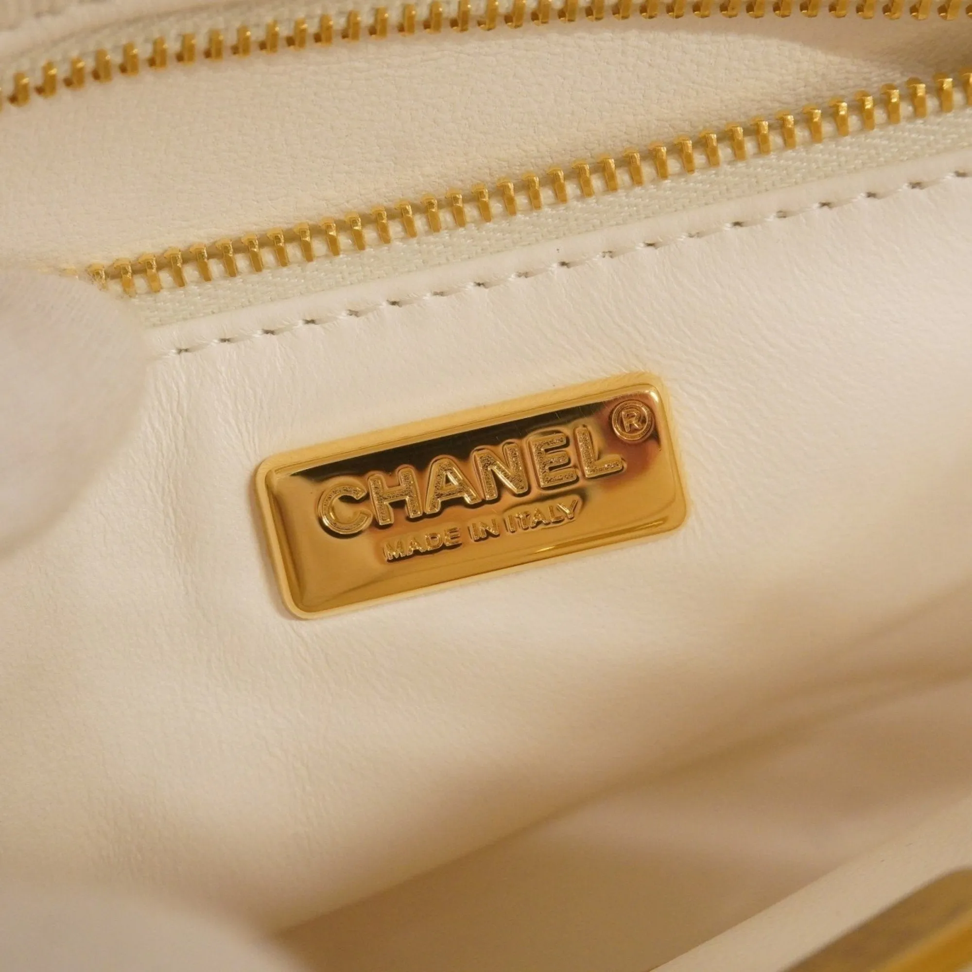 Chanel  Spangles Shoulder Bag (Pre-Owned)