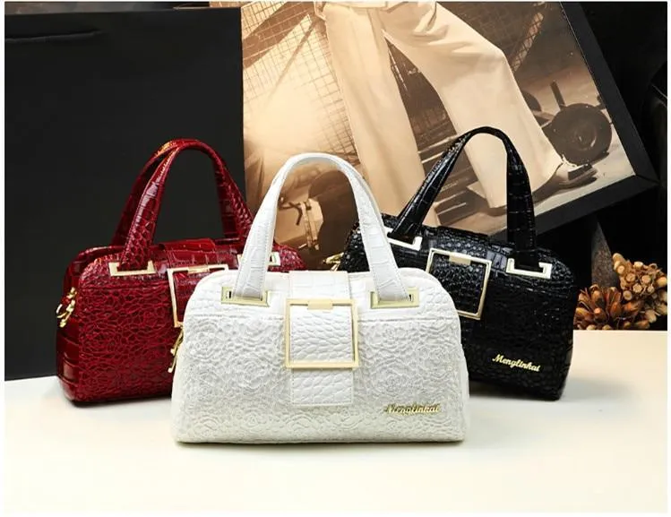 Charming shoulder bag