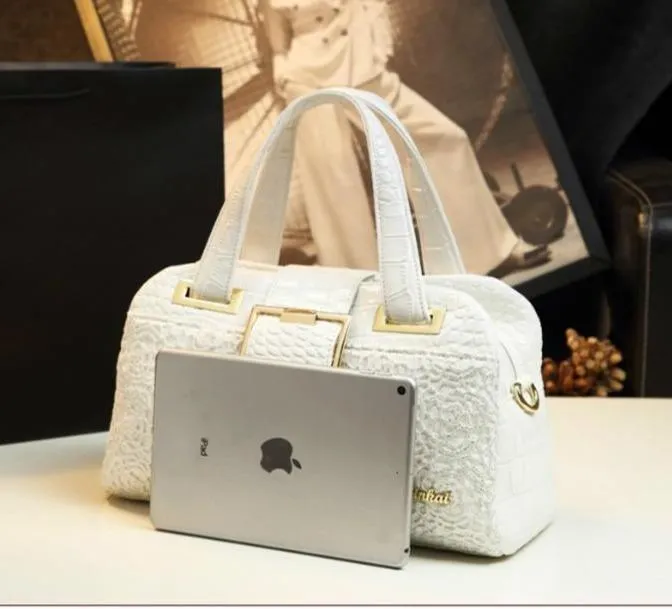 Charming shoulder bag