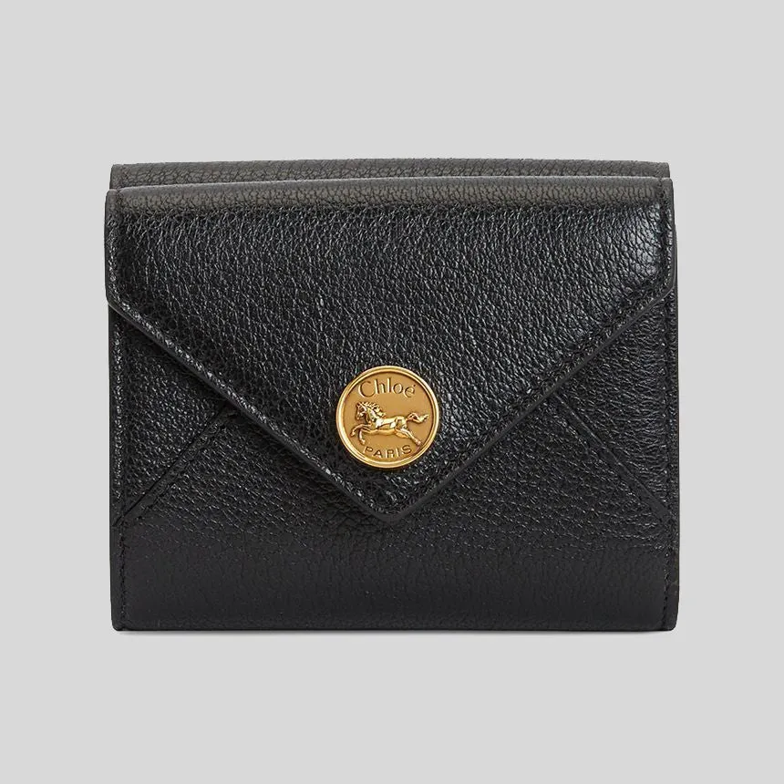 CHLOE Small Envelope Trifold Wallet In Grained Leather Black CHC25SP543O93