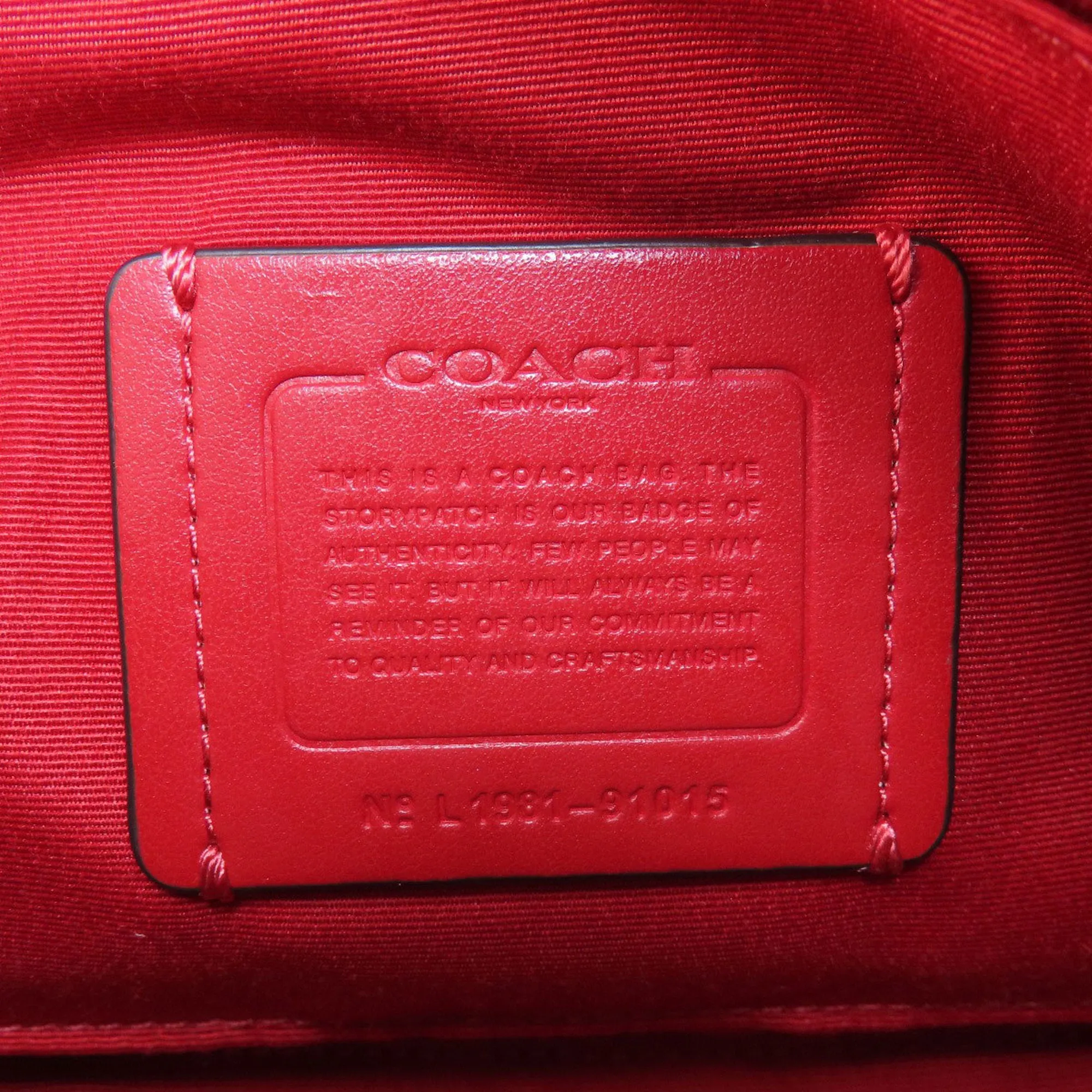 Coach   Color Pvc Leather Shoulder Bag (Pre-Owned)