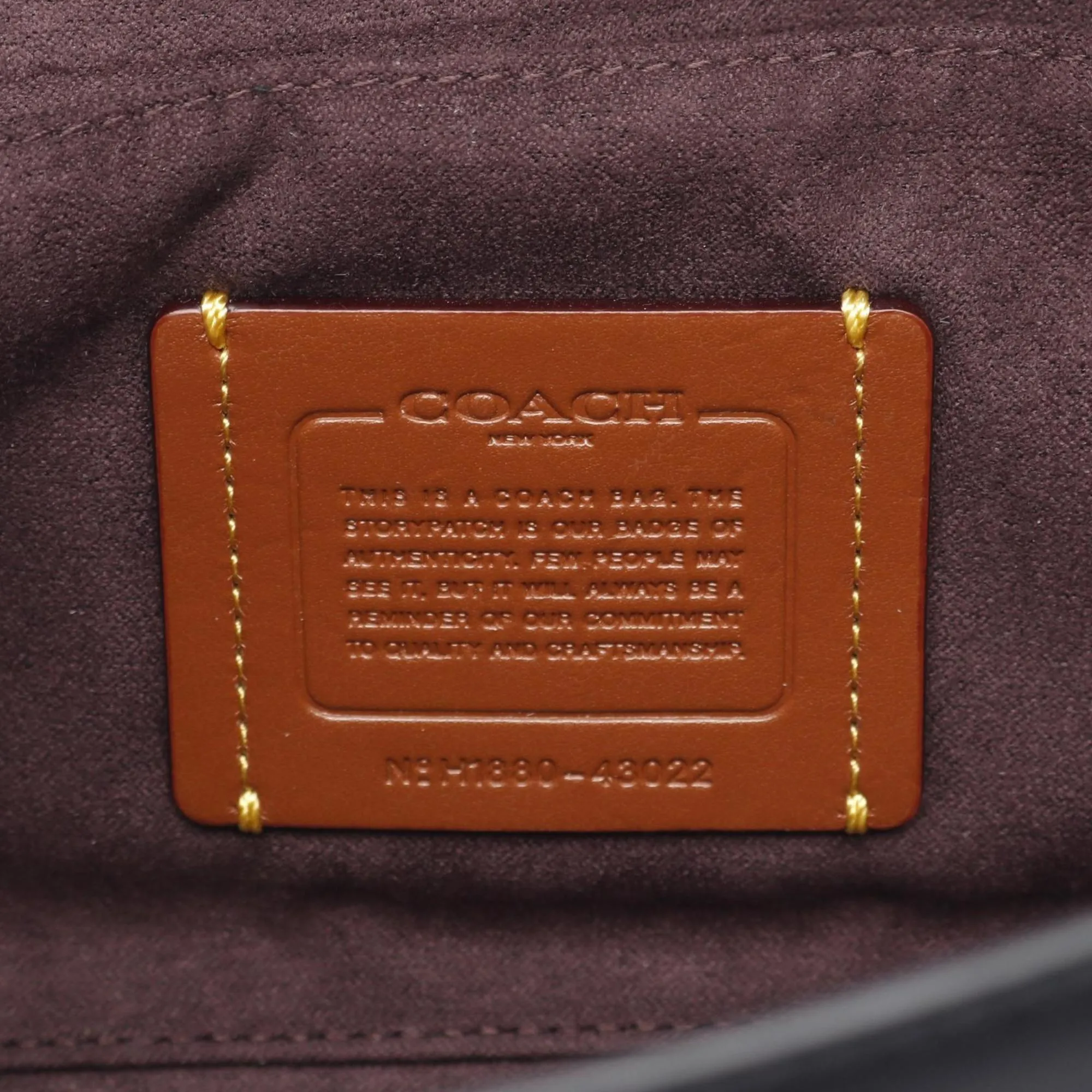 Coach Leather Shoulder Bag (Pre-Owned)