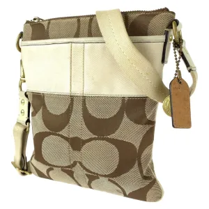 Coach Signature Line Leather Pochette Shoulder Bag (Pre-Owned)