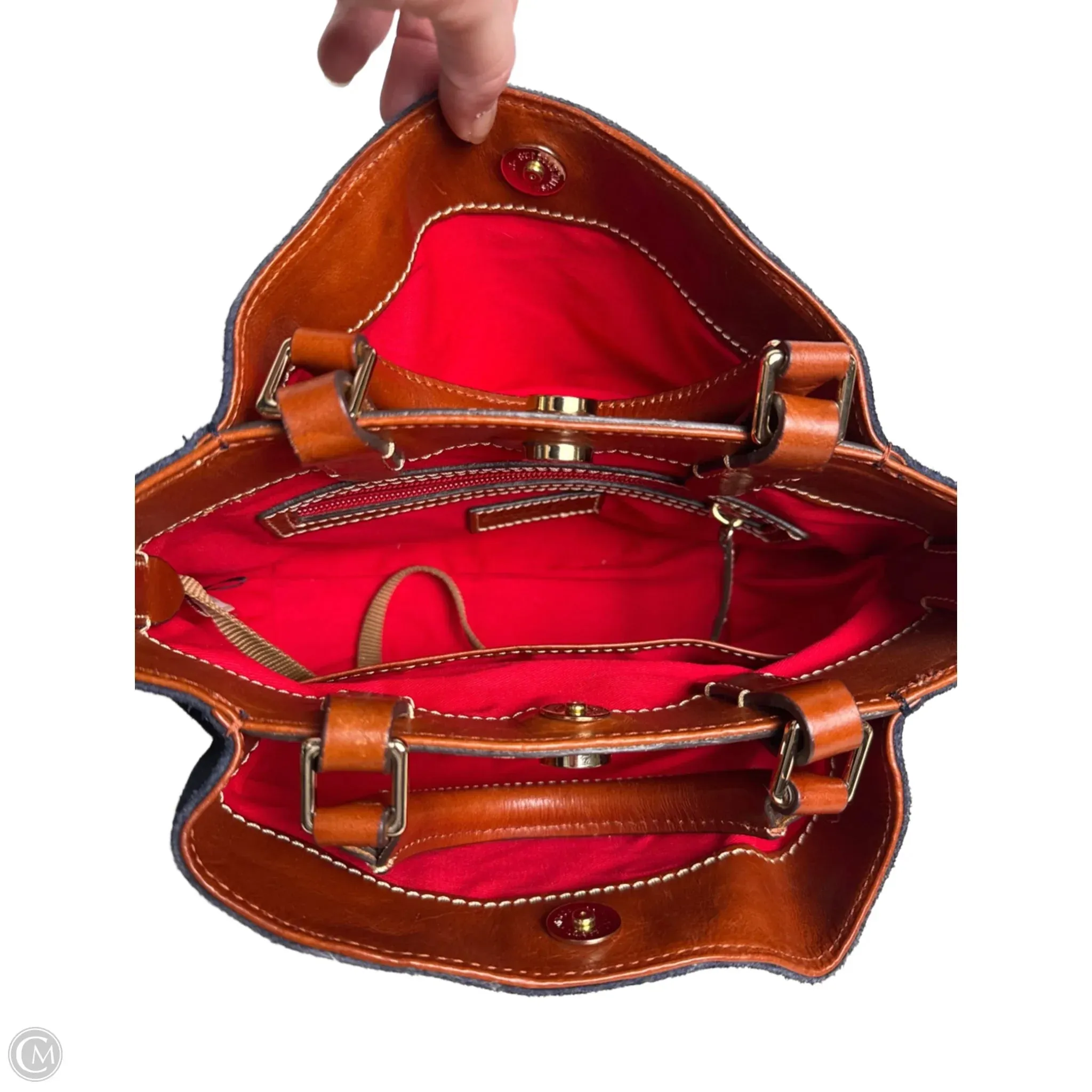 Crossbody Designer By Dooney And Bourke, Size: Medium