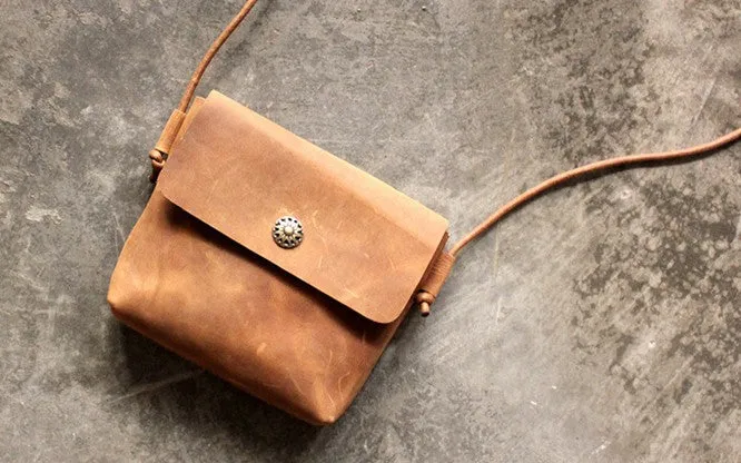 Cute LEATHER WOMEN Small Vintage Crossbody Purse SHOULDER BAG Purse FOR WOMEN