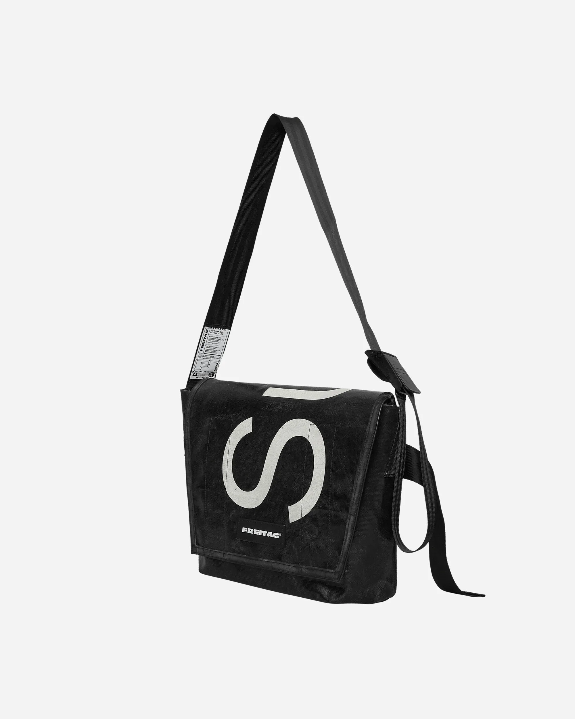 F14 Dexter Slim Messenger Bag Black