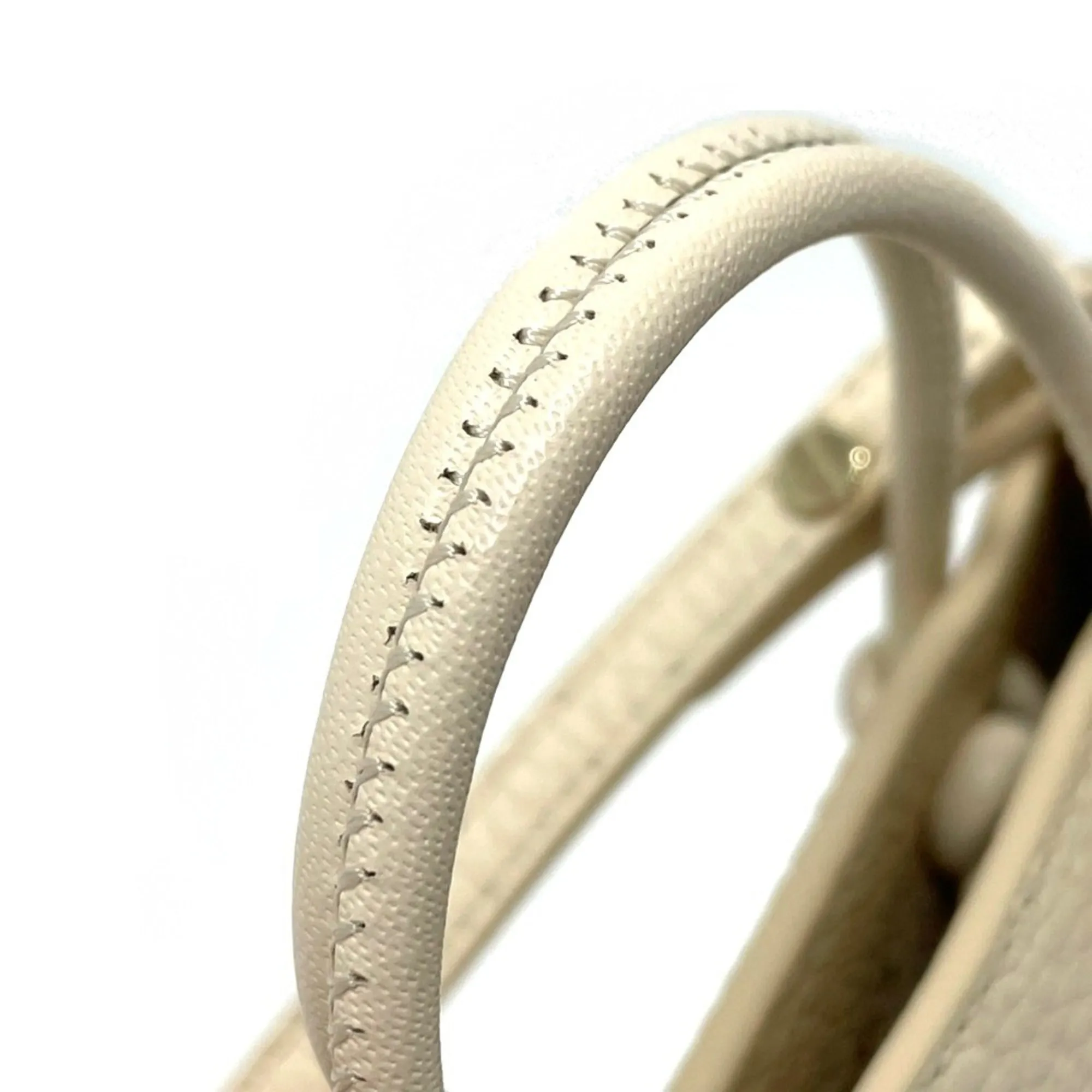 Furla  Leather Shoulder Bag (Pre-Owned)