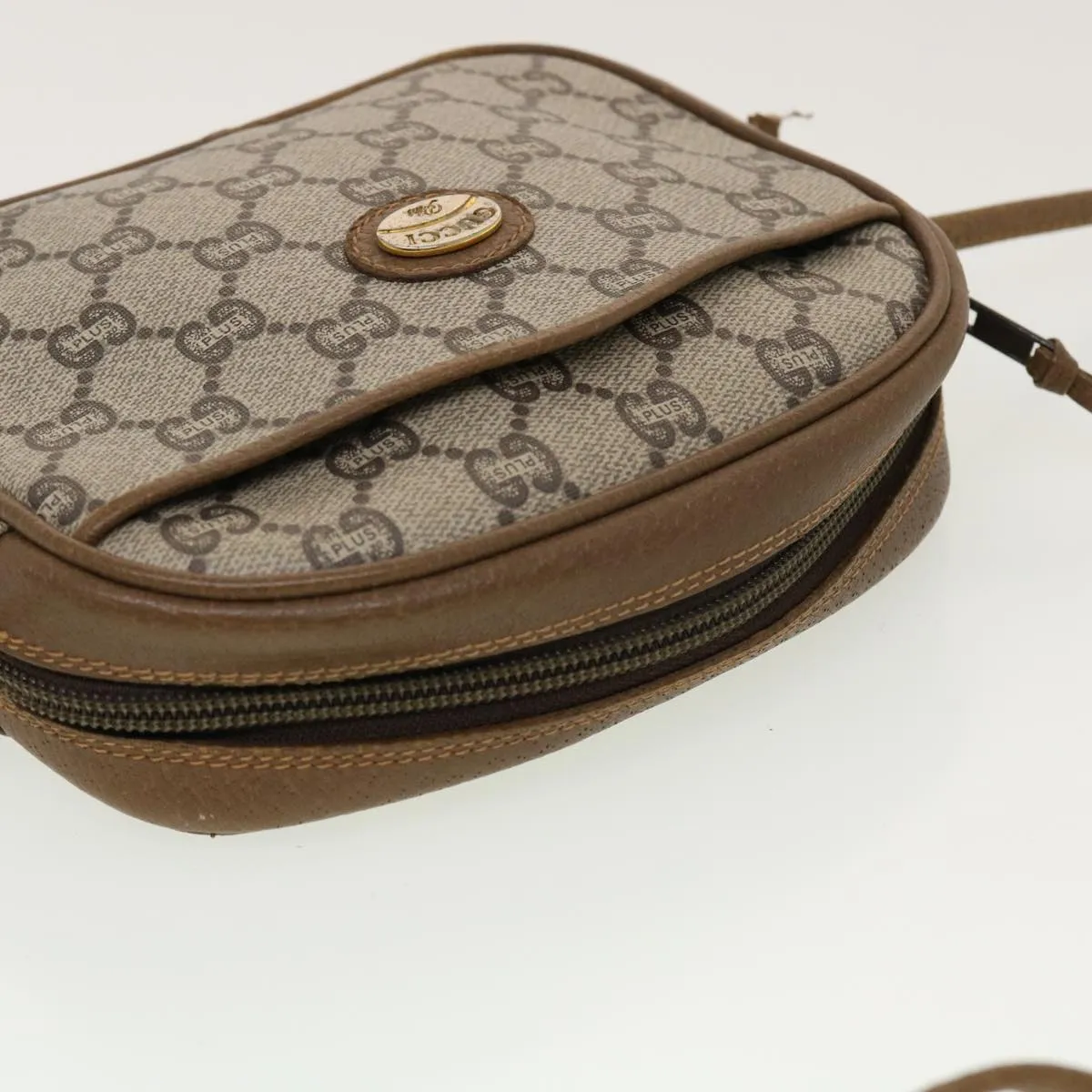 GUCCI GG Plus Canvas Shoulder Bag PVC Leather Beige  th3681