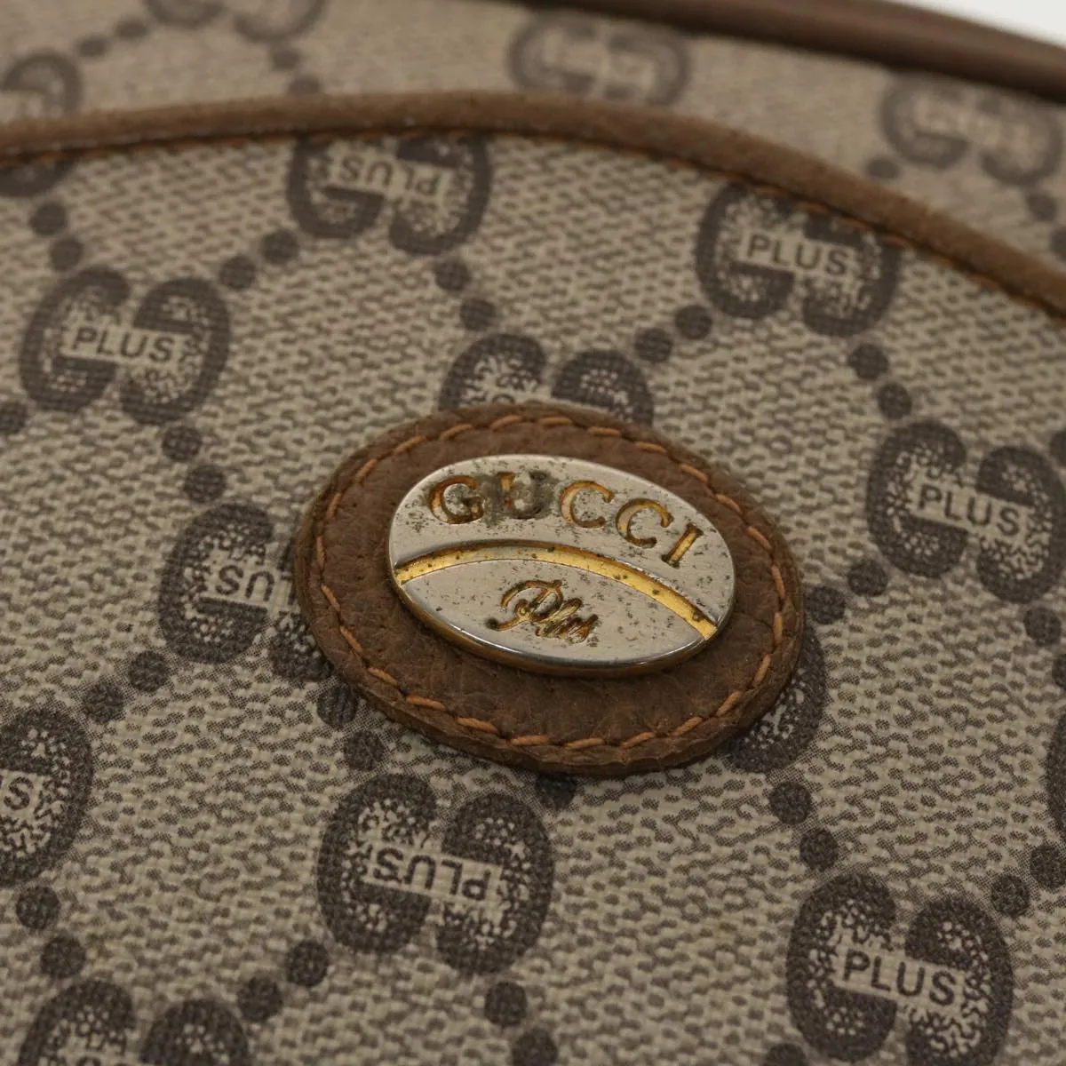 GUCCI GG Plus Canvas Shoulder Bag PVC Leather Beige  th3681