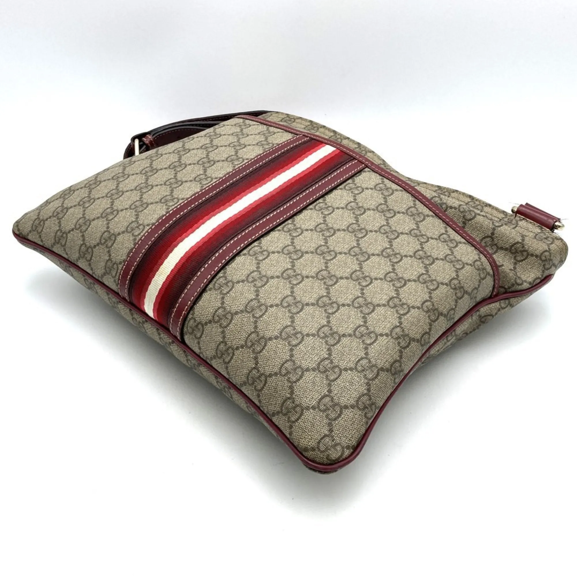 Gucci Sherry Line Gg Supreme Shoulder Bag (Pre-Owned)