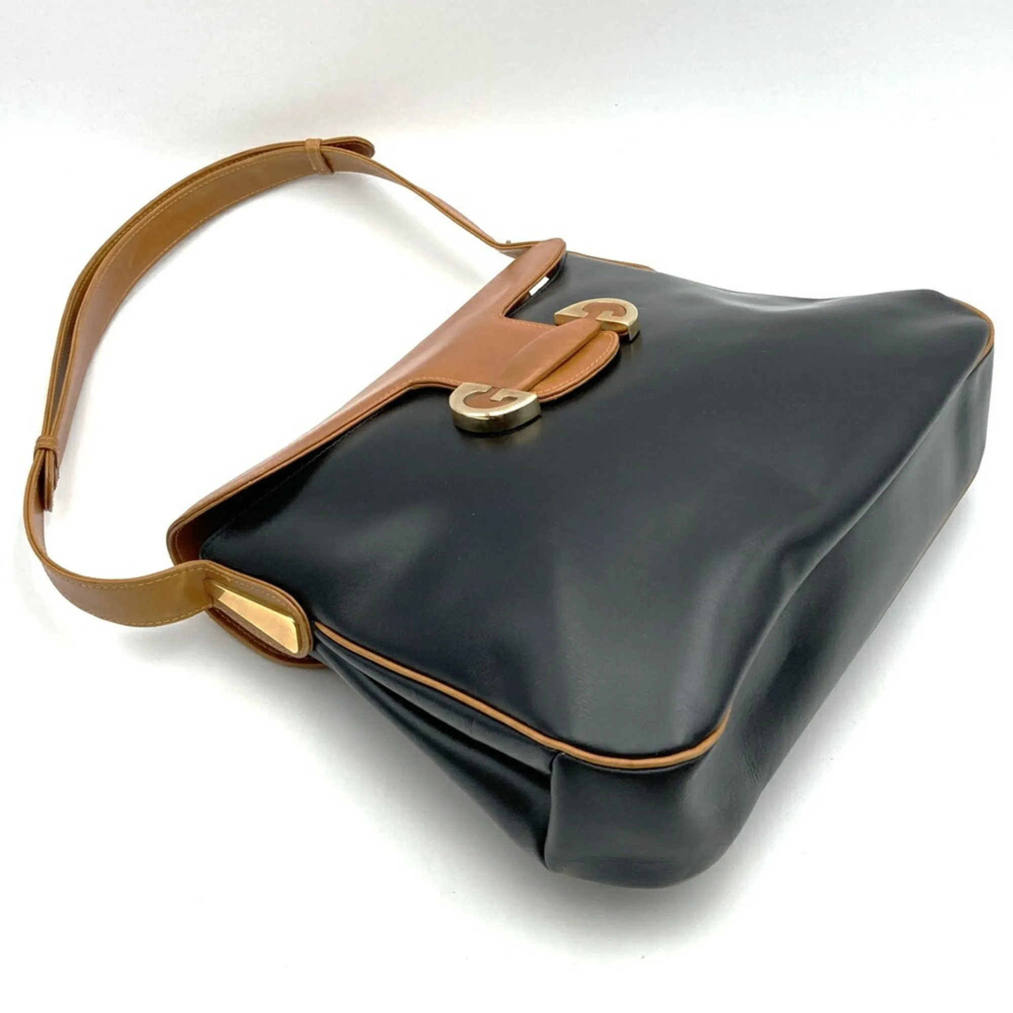 Gucci  Shoulder Bag (Pre-Owned)