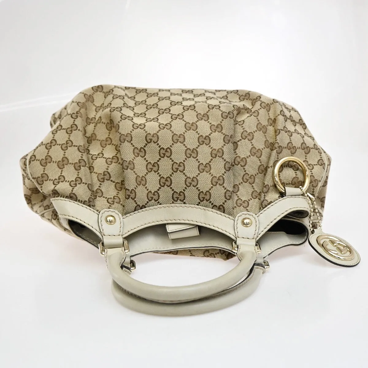 Gucci Sukey Canvas Shoulder Bag (Pre-Owned)