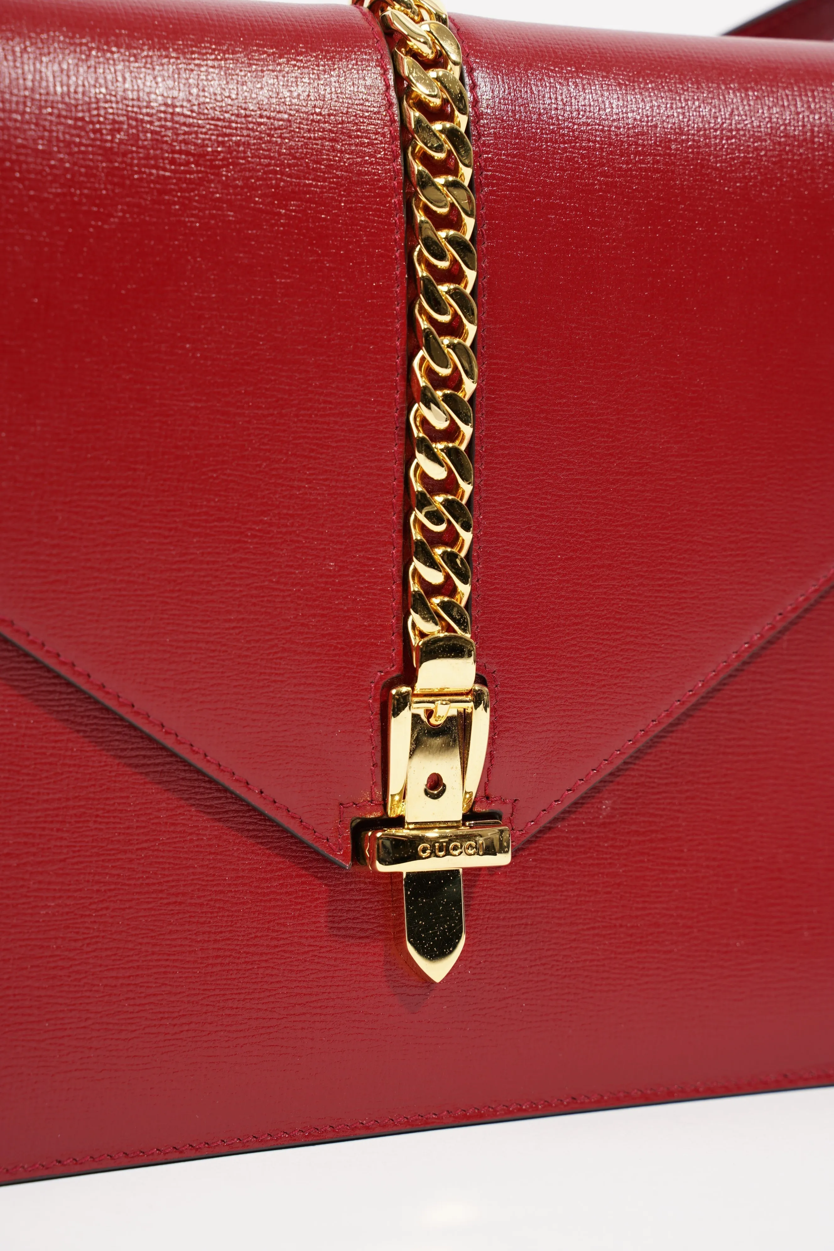 Gucci Womans Sylvie 1969 Shoulder Bag Red Medium