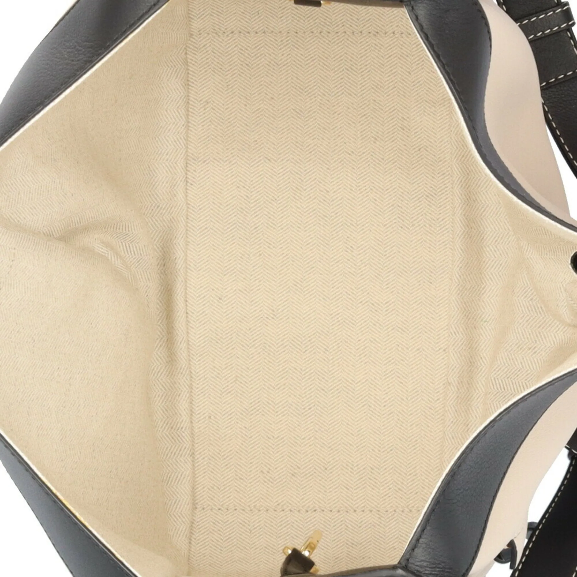 Loewe  Leather Shoulder Bag (Pre-Owned)