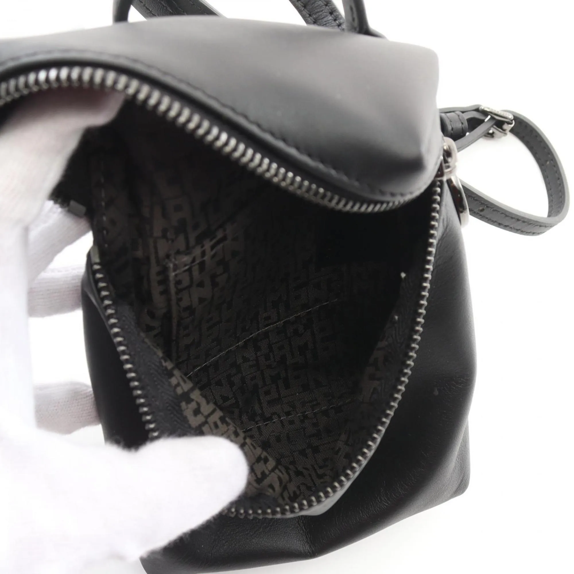 Longchamp Leather Shoulder Bag (Pre-Owned)