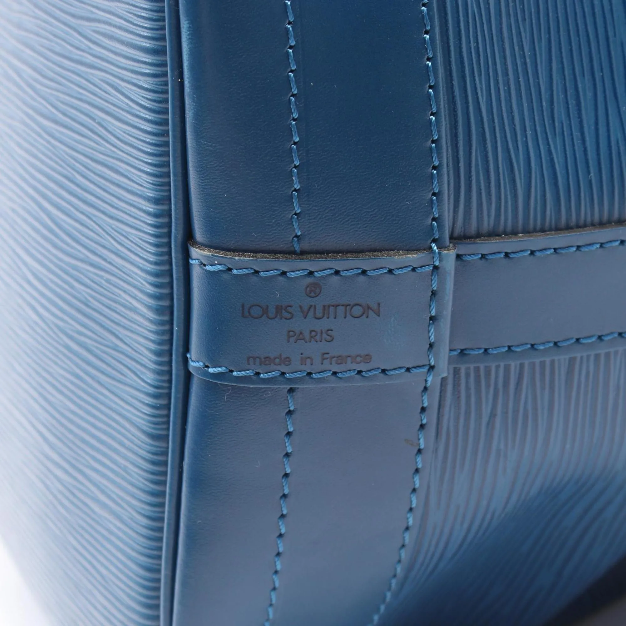 Louis Vuitton blue Toledo blue Epi Leather Shoulder Bag (Pre-Owned)