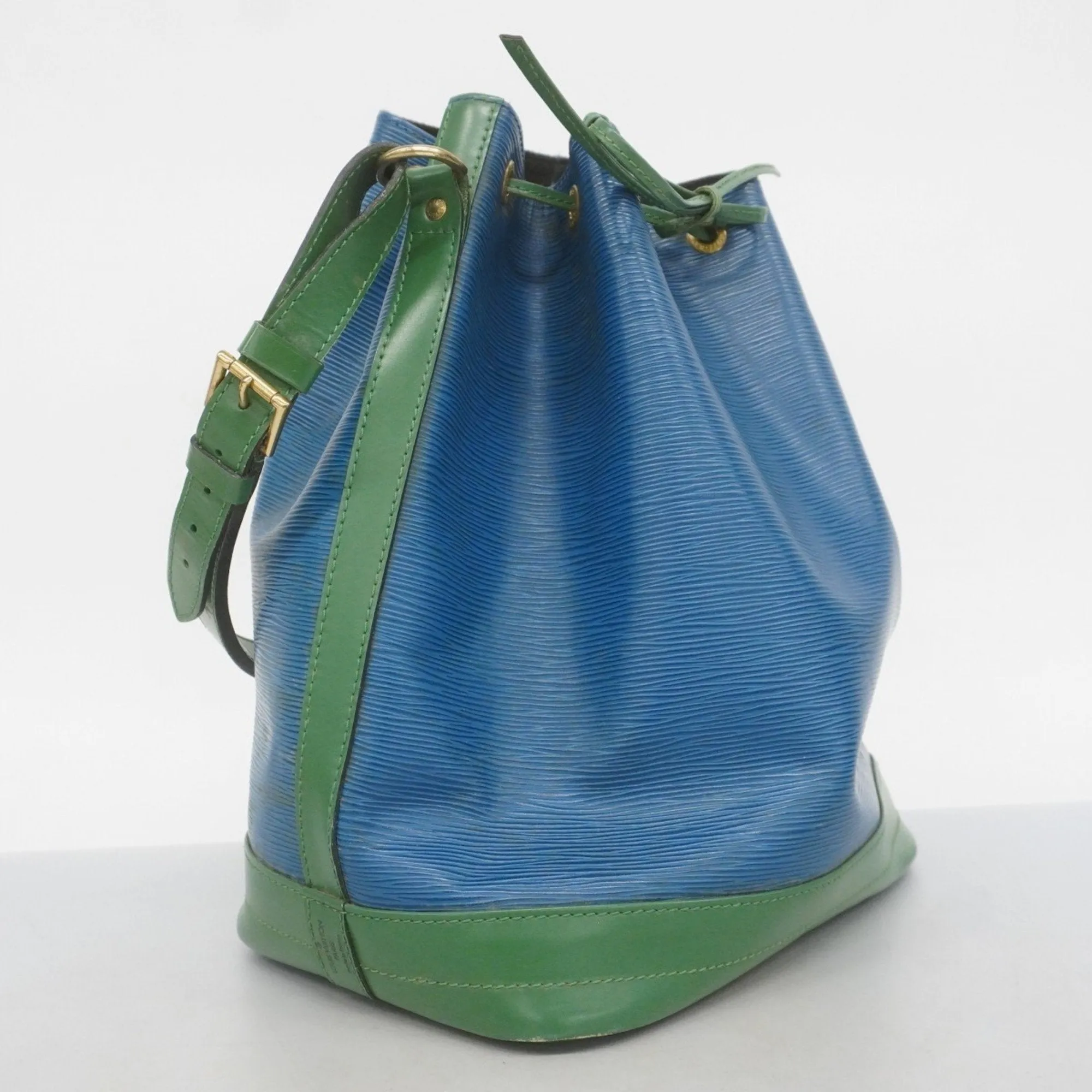 Louis Vuitton Borneo Toledo blue Shoulder Bag (Pre-Owned)