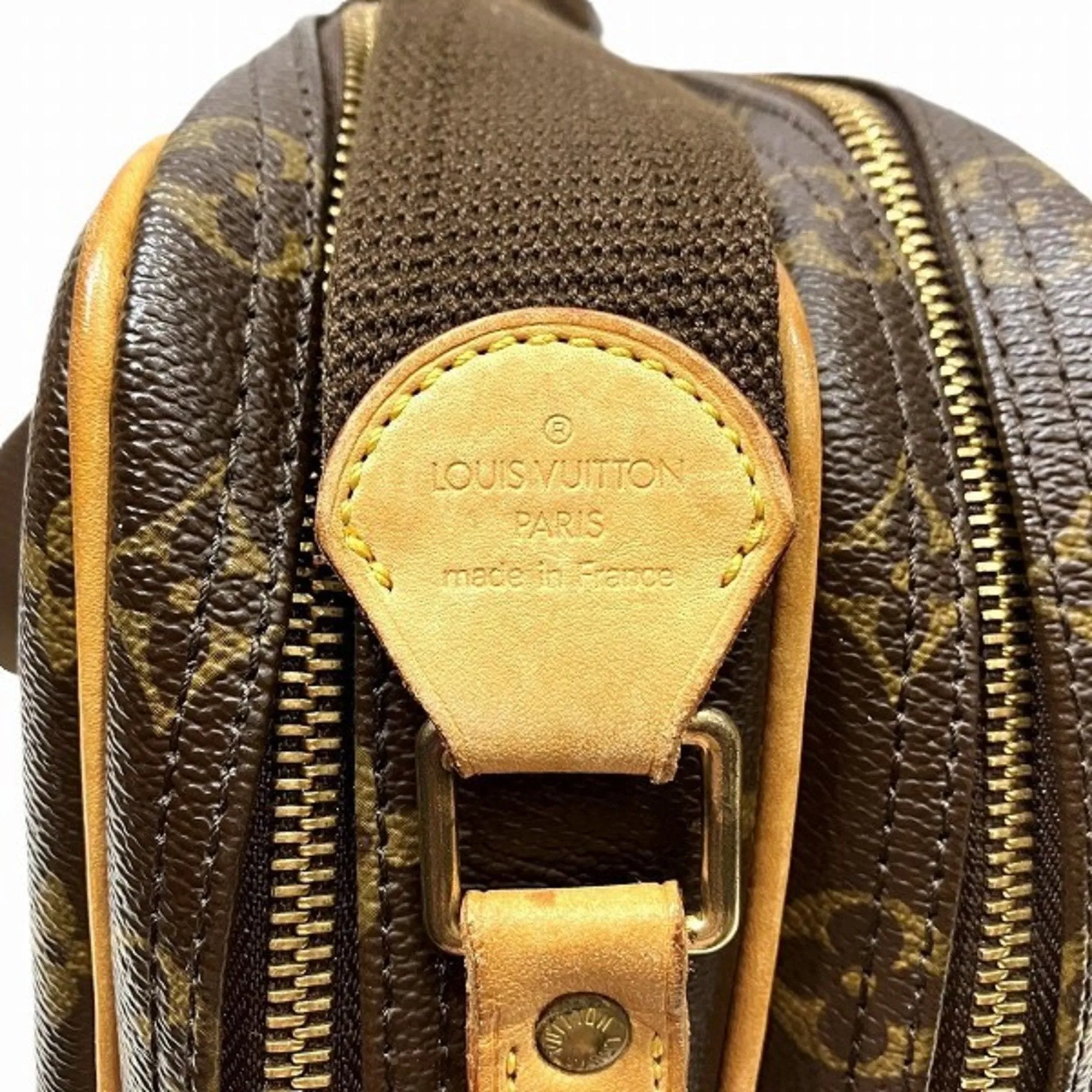 Louis Vuitton Galle Monogram Monogram Shoulder Bag (Pre-Owned)