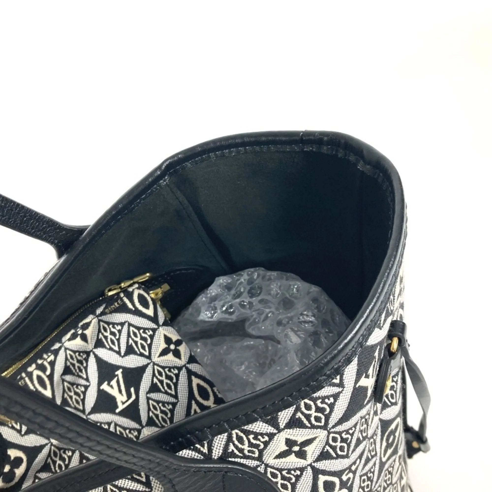 Louis Vuitton  Jacquard Leather Shoulder Bag Tote Bag (Pre-Owned)