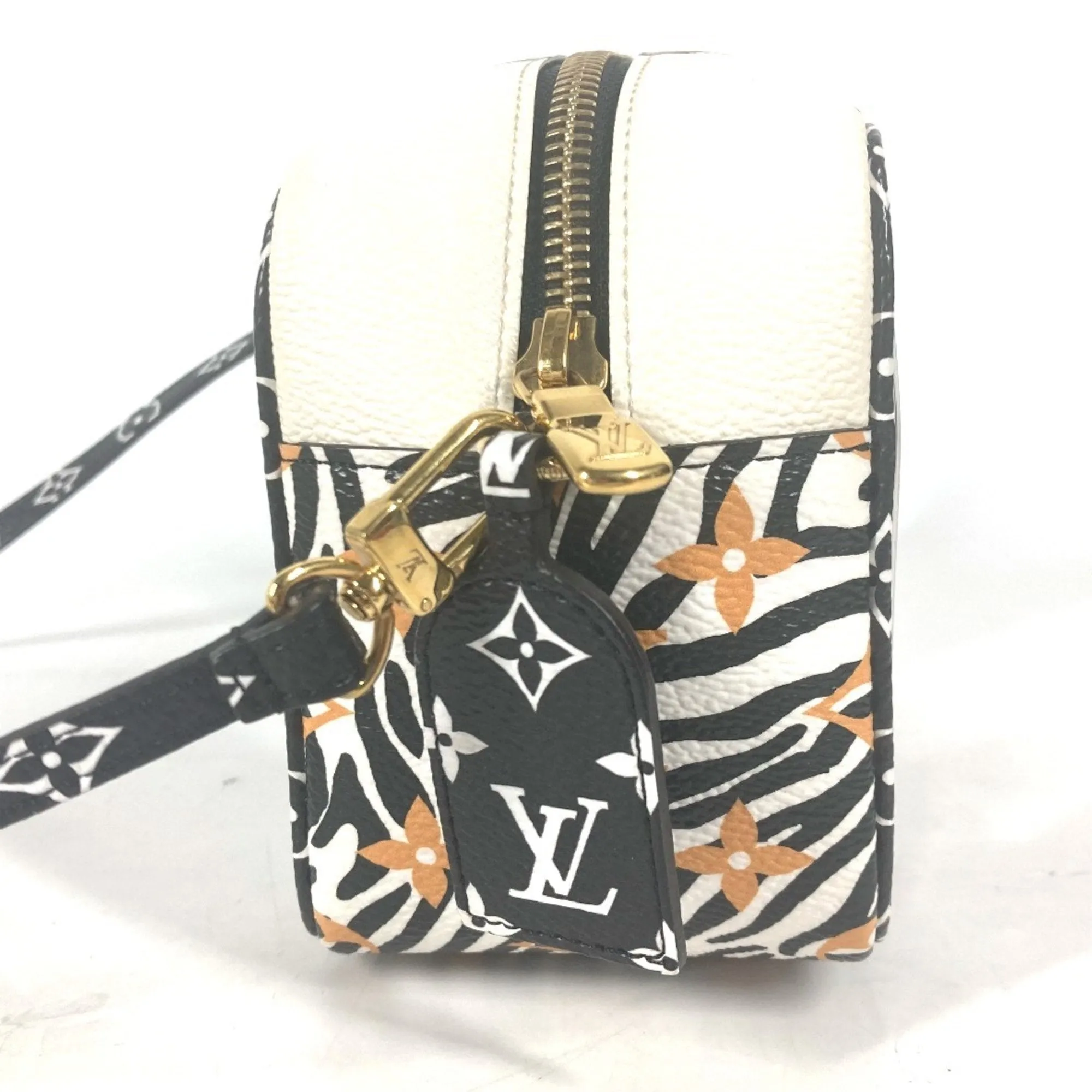 Louis Vuitton  Leather Shoulder Bag (Pre-Owned)