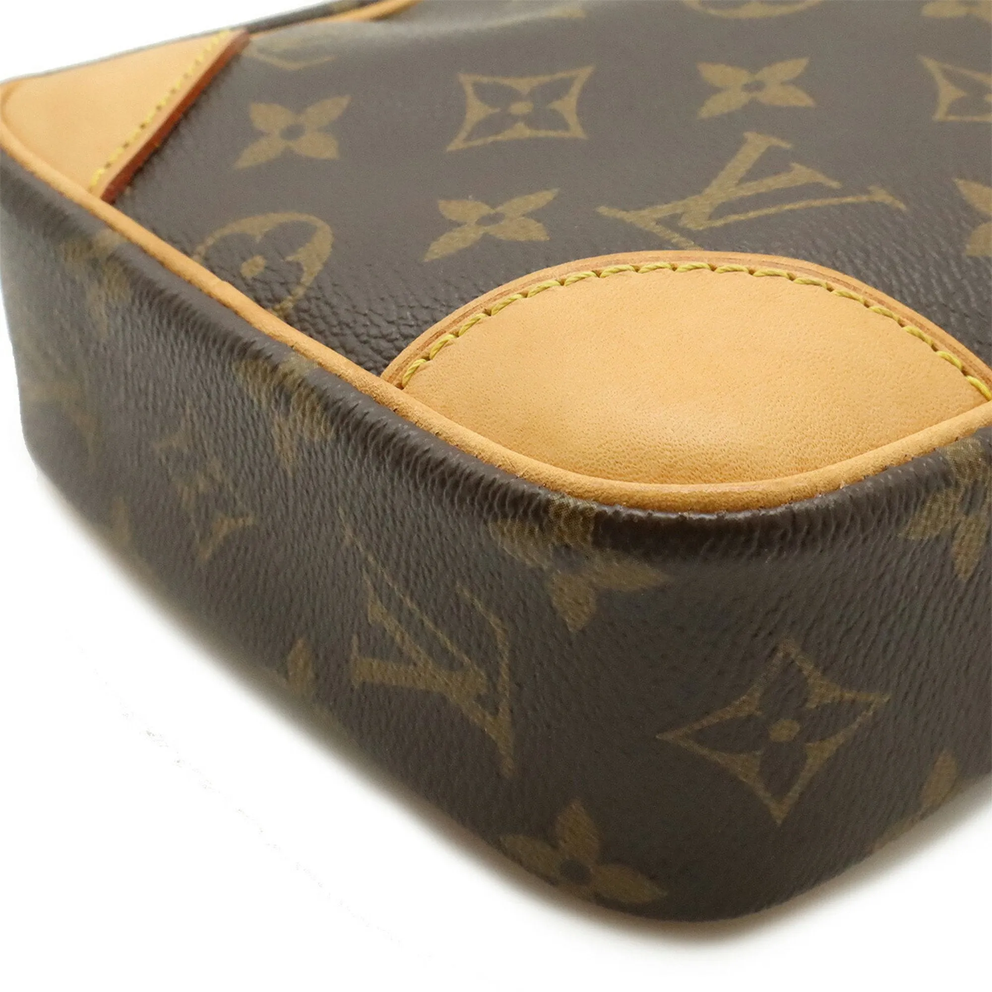 Louis Vuitton Monogram Monogram Shoulder Bag (Pre-Owned)