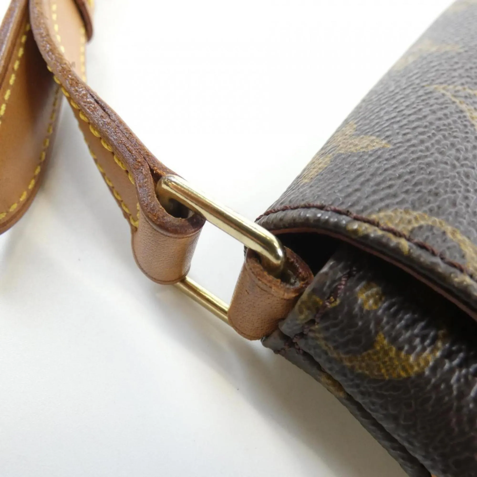 Louis Vuitton Musette Tango Canvas Shoulder Bag (Pre-Owned)