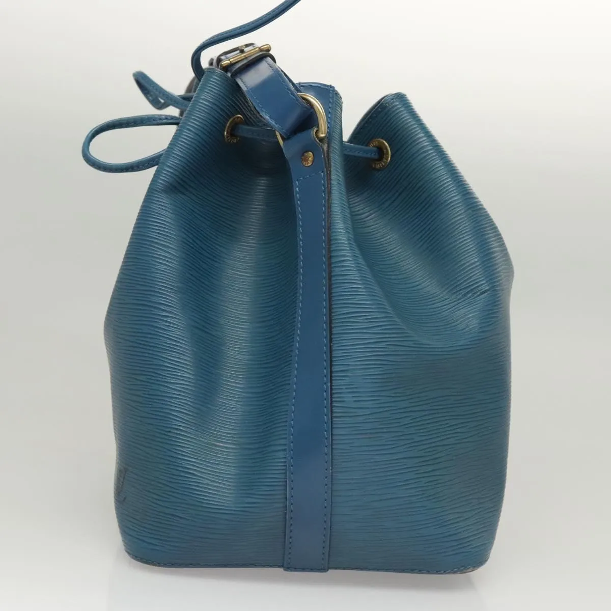 Louis Vuitton No Leather Shoulder Bag (Pre-Owned)
