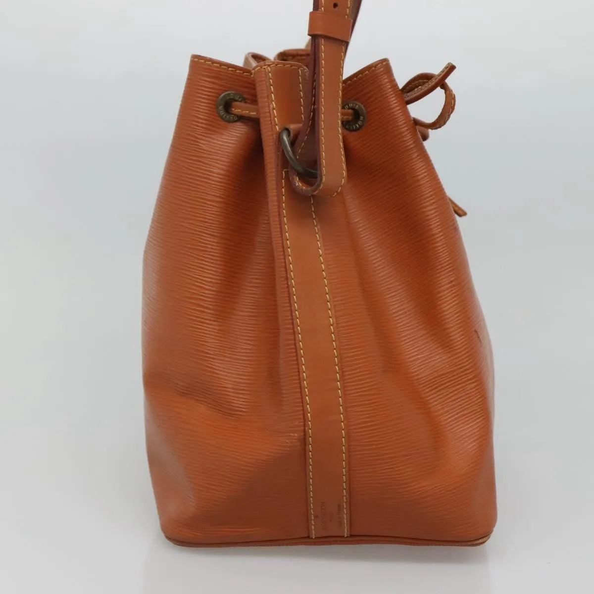 Louis Vuitton Noe Leather Shoulder Bag (Pre-Owned)