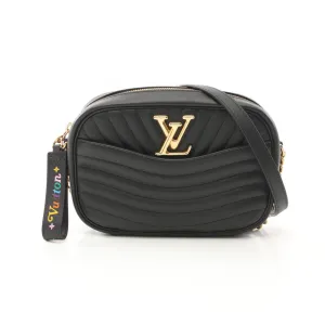 Louis Vuitton  Noir Leather Shoulder Bag (Pre-Owned)