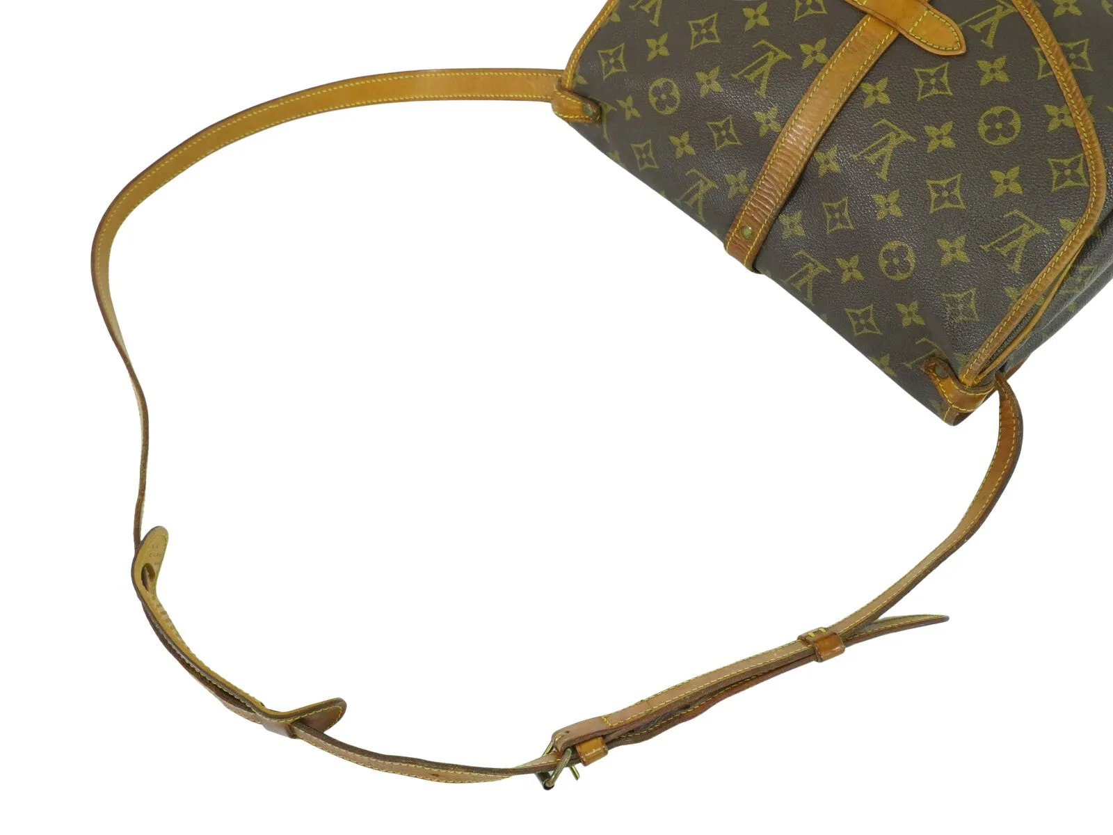 Louis Vuitton Saumur 30 Canvas Shoulder Bag (Pre-Owned)