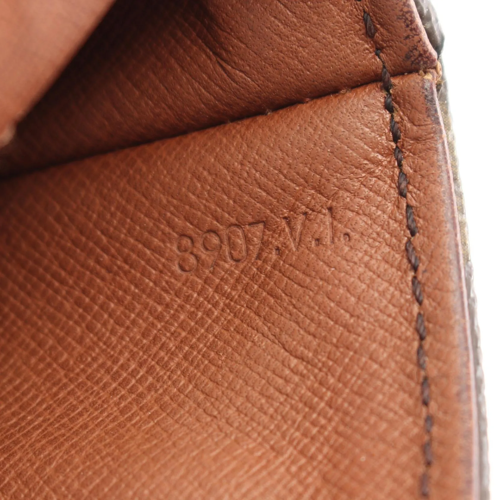 Louis Vuitton Shanti MM Shoulder Bag Monogram