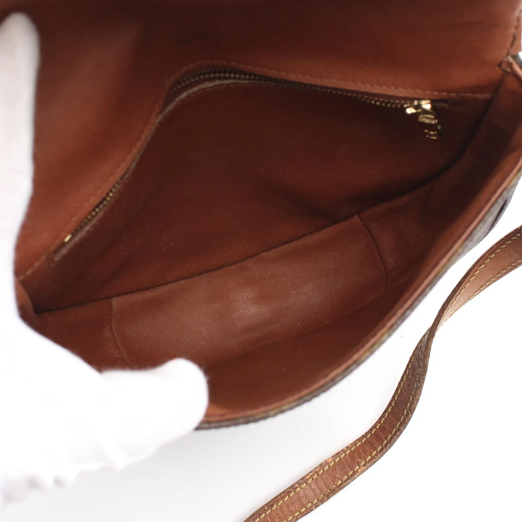 Louis Vuitton Shanti MM Shoulder Bag Monogram
