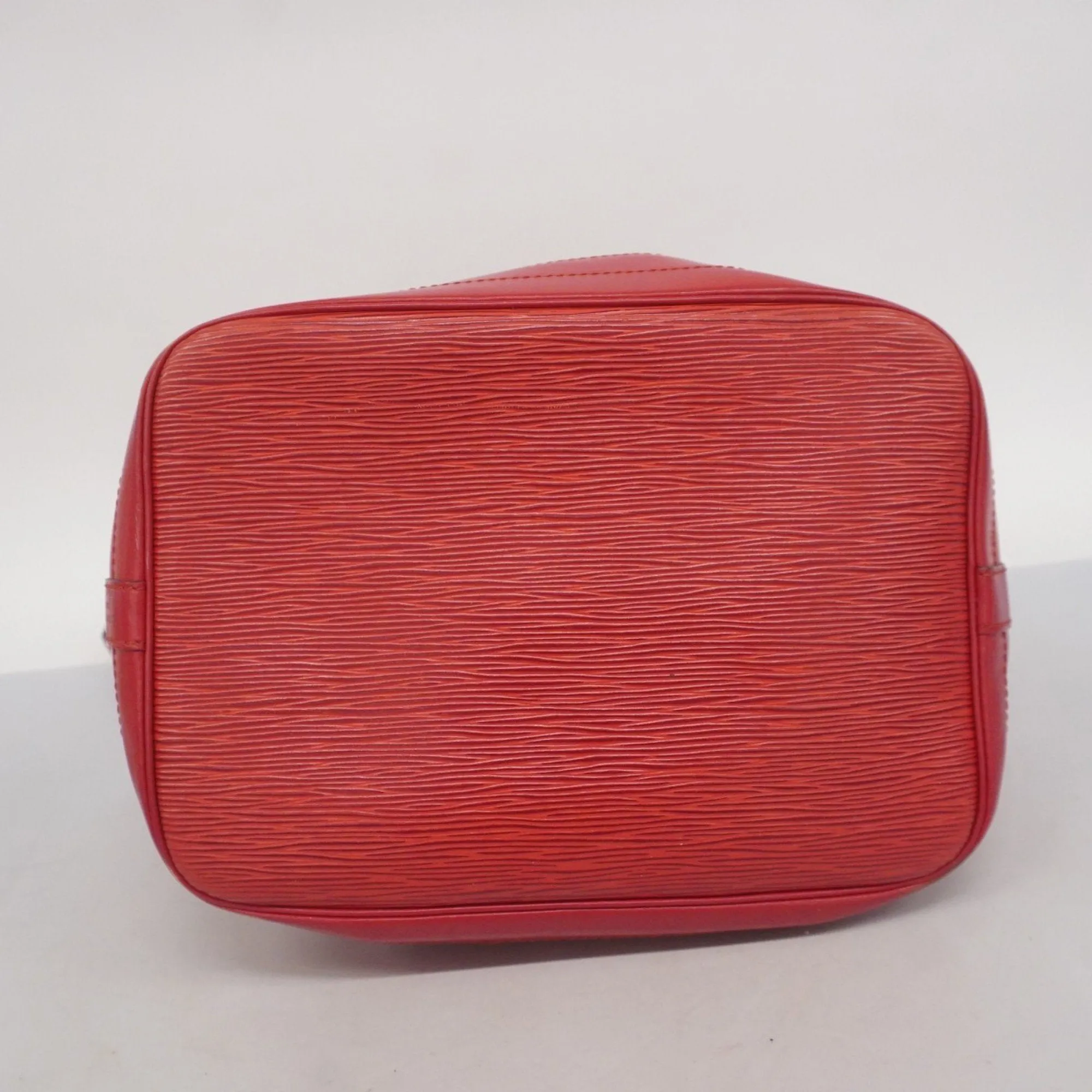 Louis Vuitton Shoulder Bag (Pre-Owned)