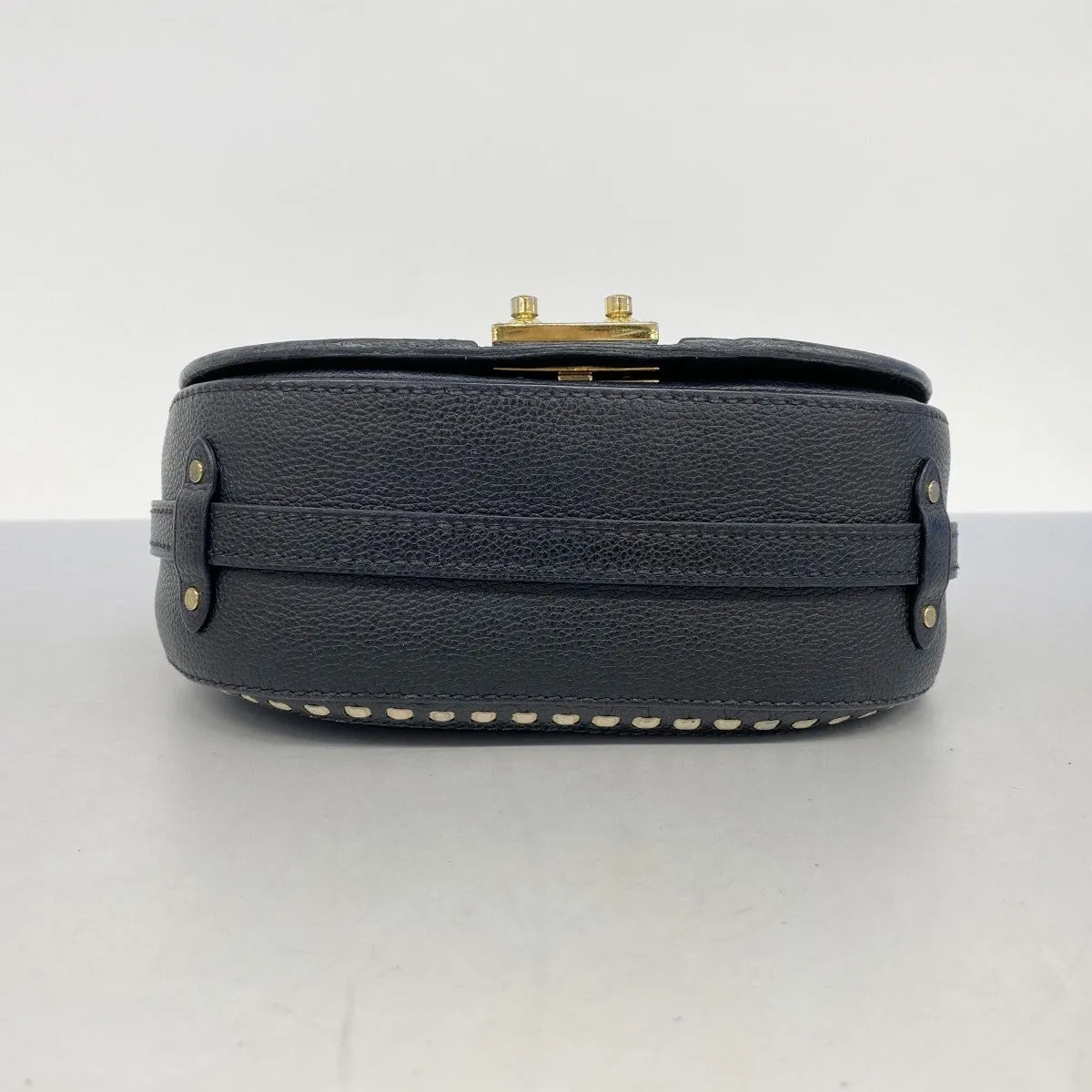 Louis Vuitton Shoulder Bag (Pre-Owned)