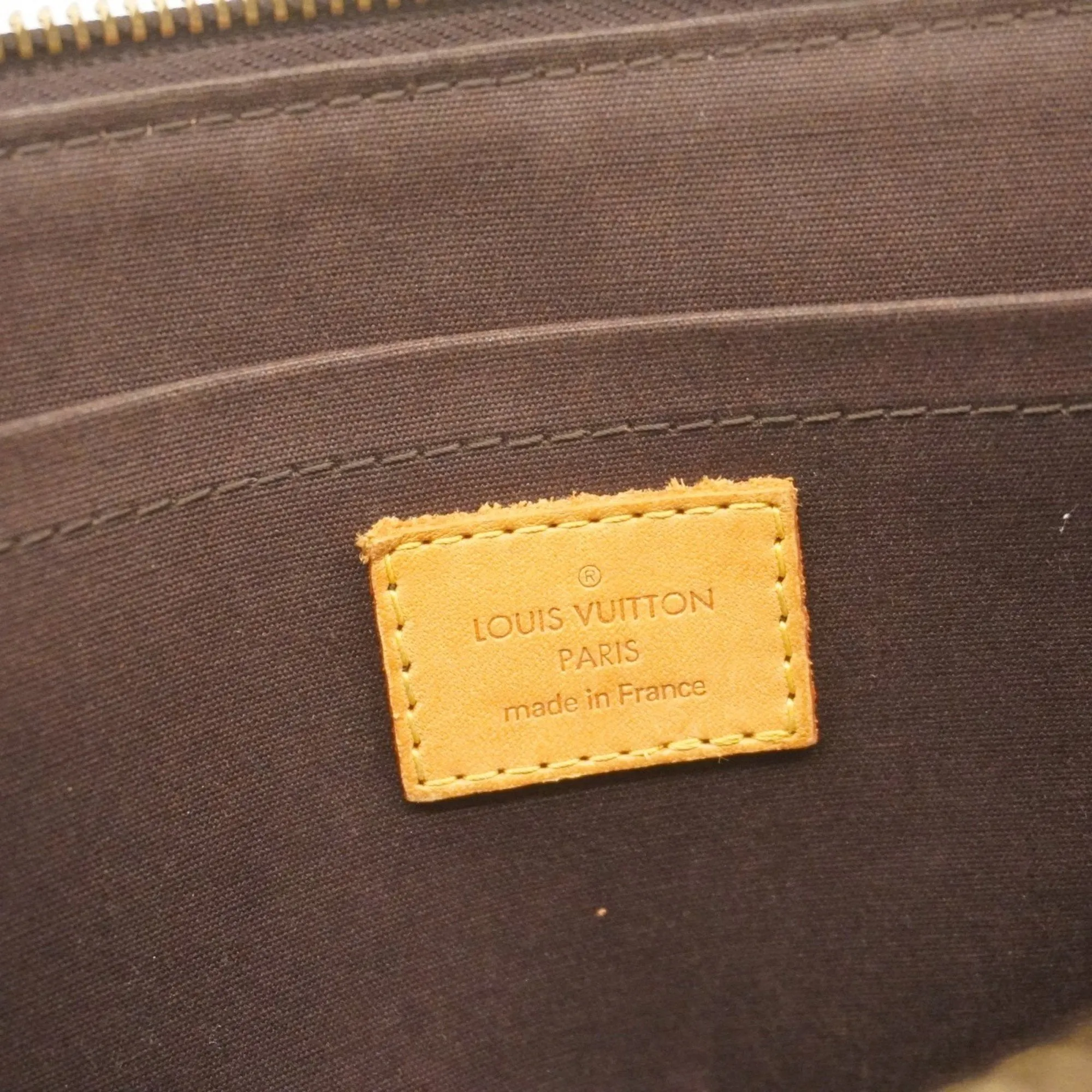 Louis Vuitton Shoulder Bag (Pre-Owned)